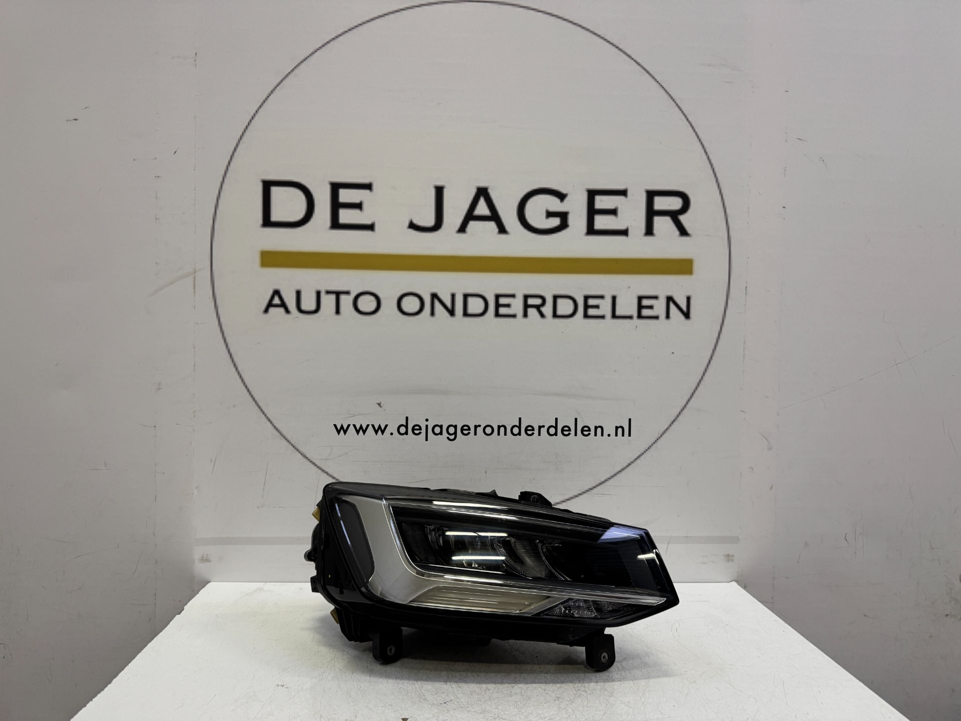 AUDI Q2 81A LED KOPLAMP RECHTS 81A941012 2020-