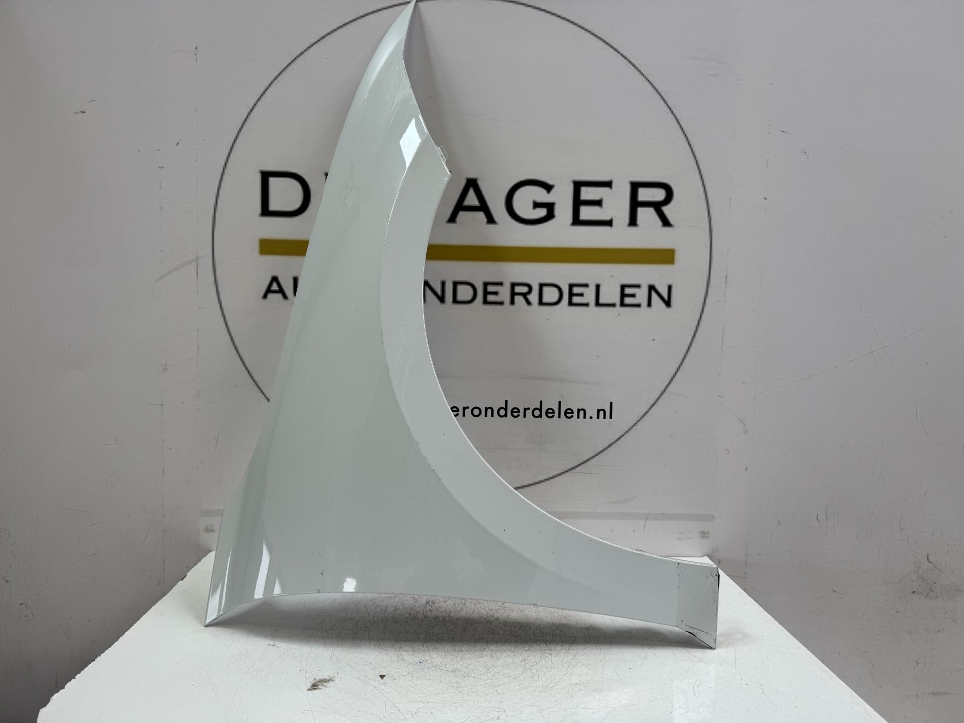 PASSAT 3J B9 VOORSCHERM SPATBORD RECHTS 3J0821116 24-