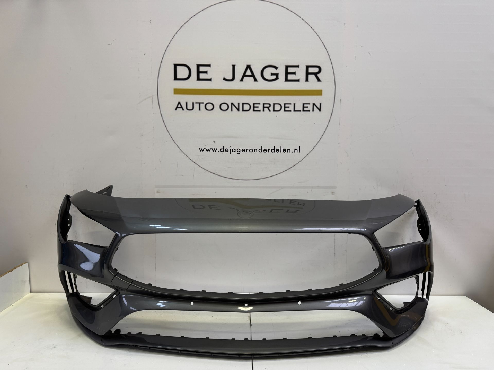 MERCEDES W118 CLA AMG VOORBUMPER BUMPER A1188853901