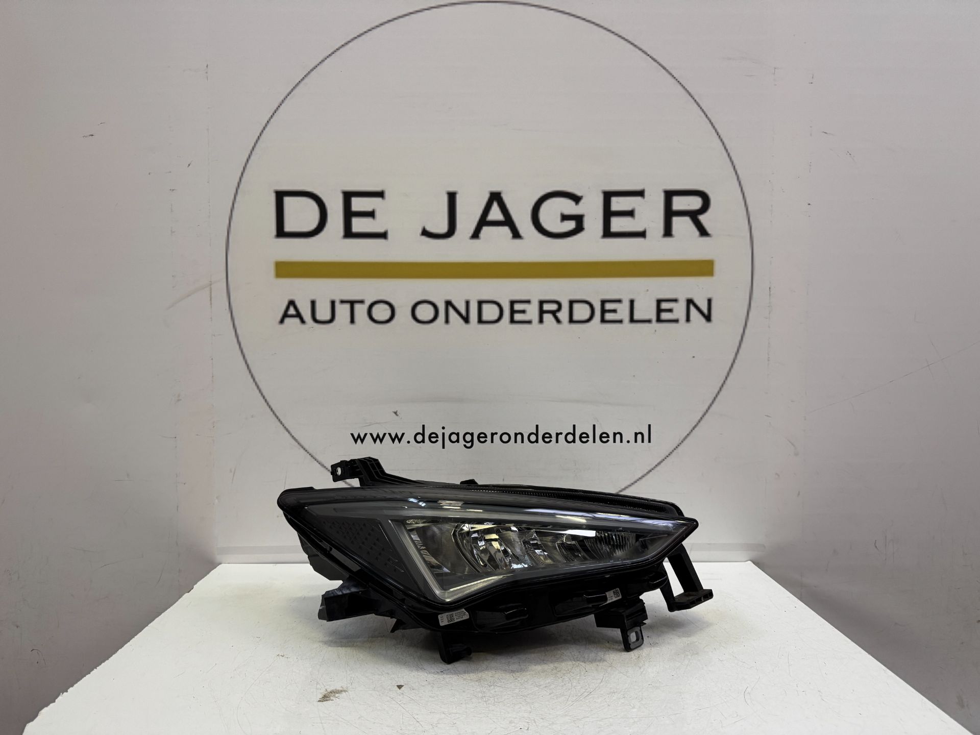 Cupra Born 10F LED-Scheinwerfer rechts 10F941008J