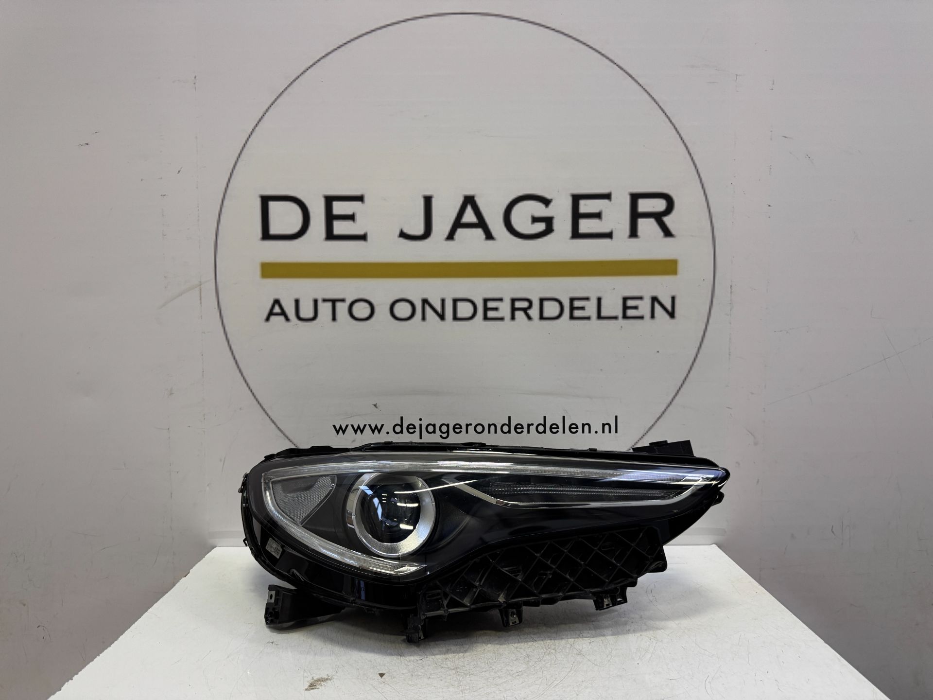 ALFA ROMEO STELVIO KOPLAMP XENON LED COMPL RECHTS 50563959