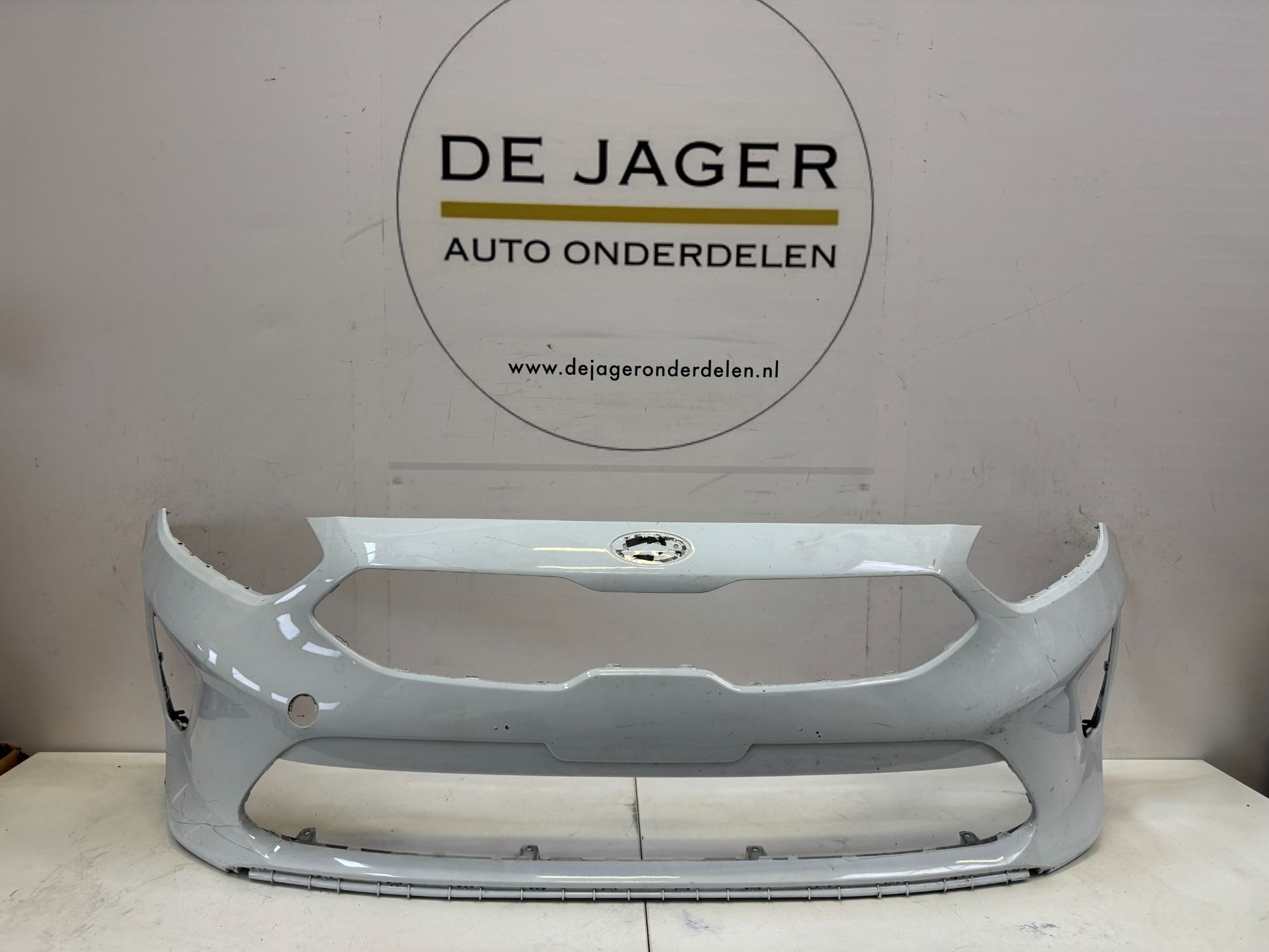 KIA CEED 2 VOORBUMPER BUMPER ORIGINEEL