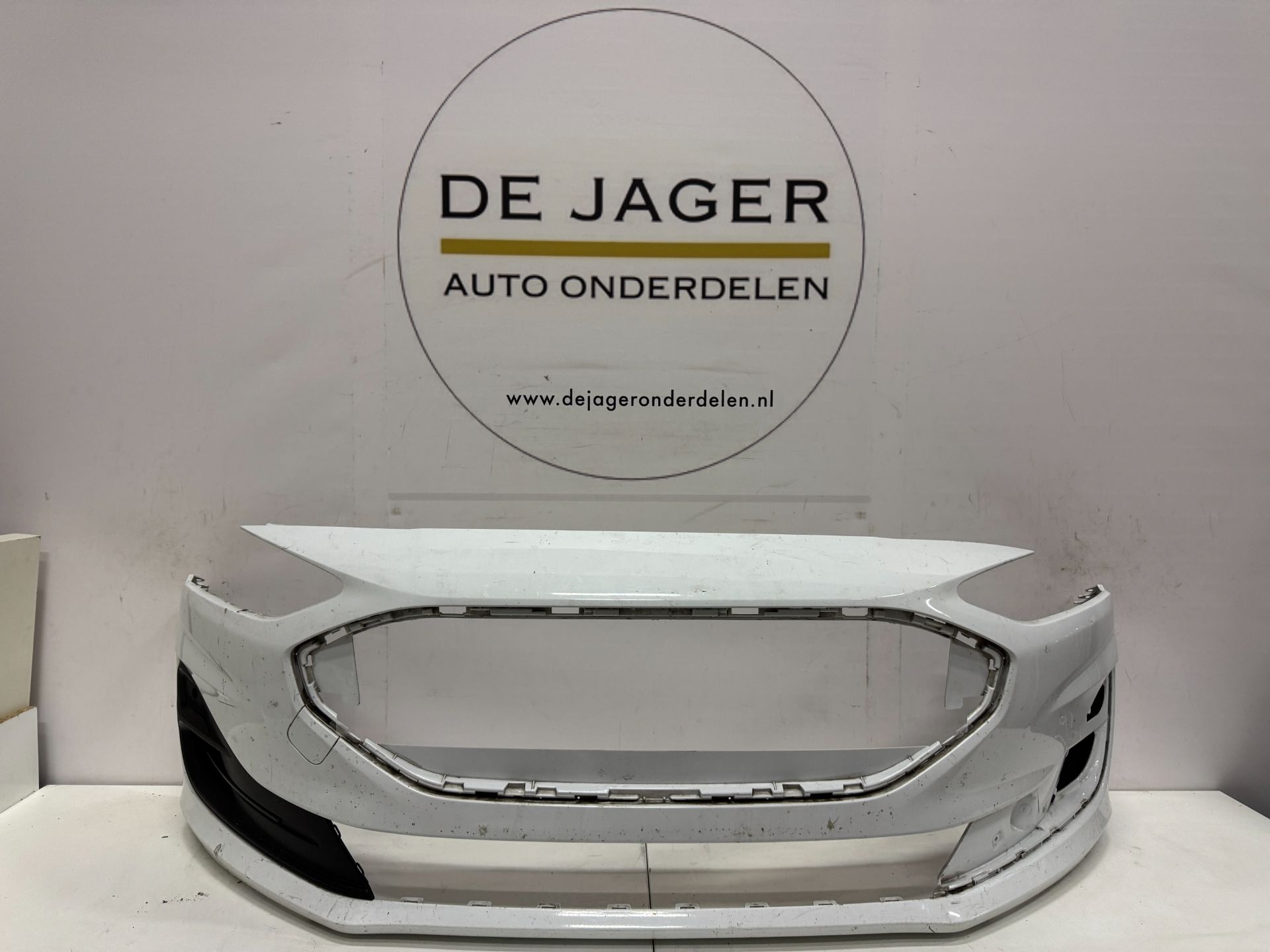 FORD FOCUS MK4 FACELIFT VOORBUMPER BUMPER NX7B-17C831 2022-