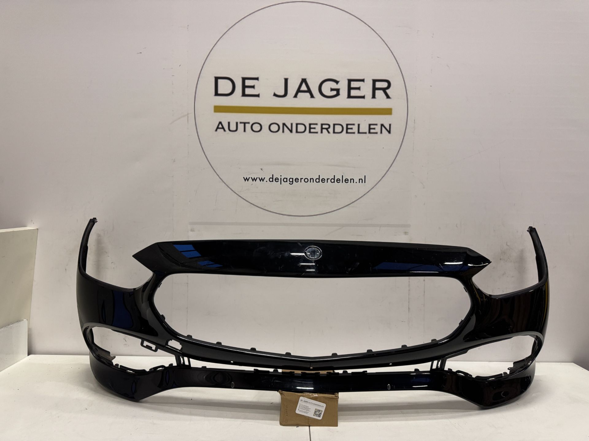 MB C KLASSE W206 VOORBUMPER BUMPER PDC A2068858501 2021-
