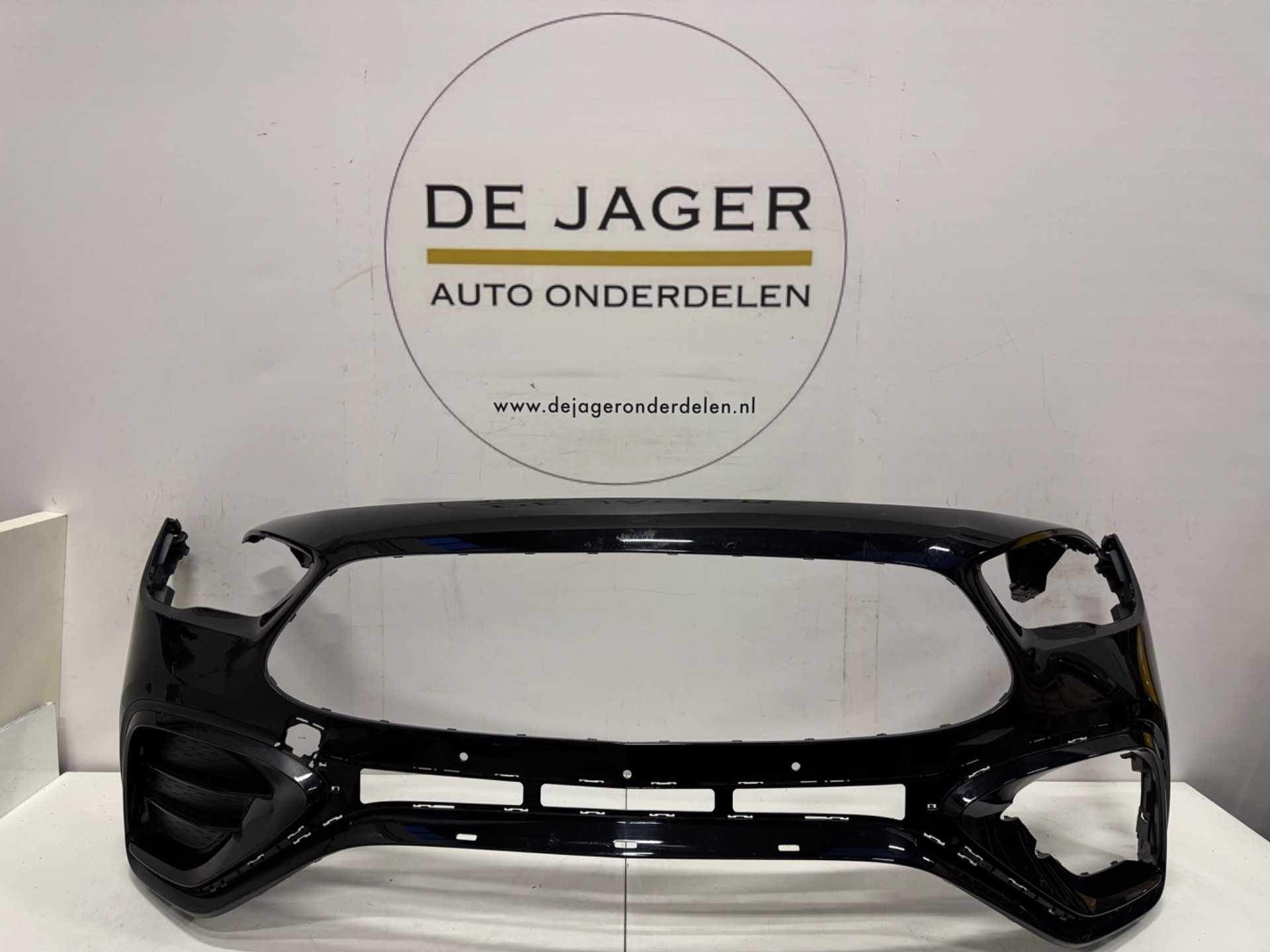 GLA 35 GLA AMG FACELIFT VOORBUMPER BUMPER H247 A2478857908