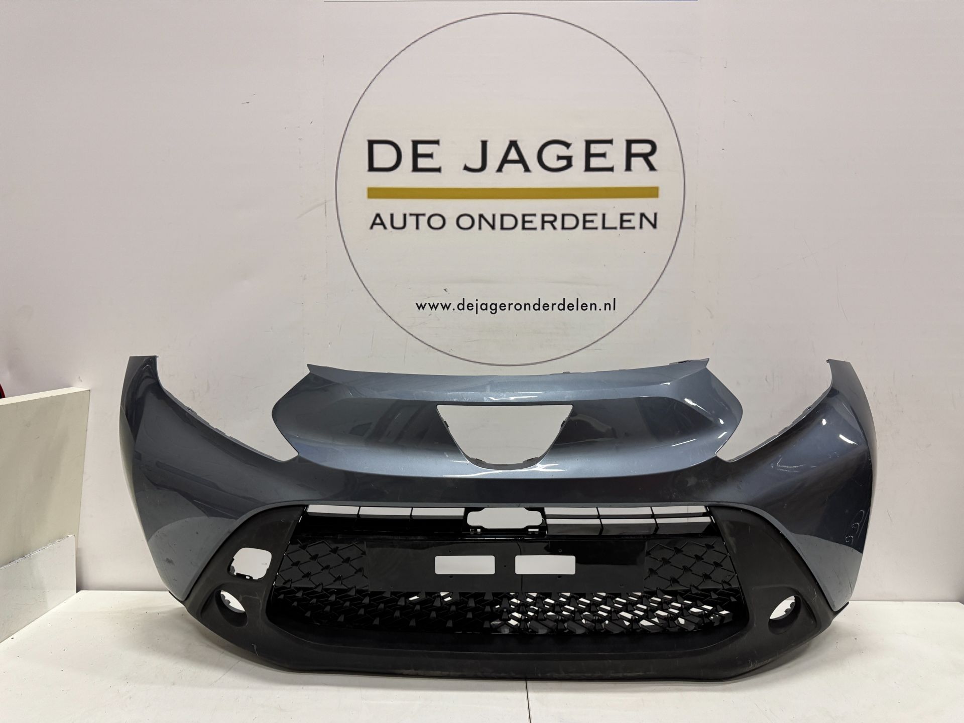 TOYOTA AYGO X FRONT BUMPER BUMPER 2022-