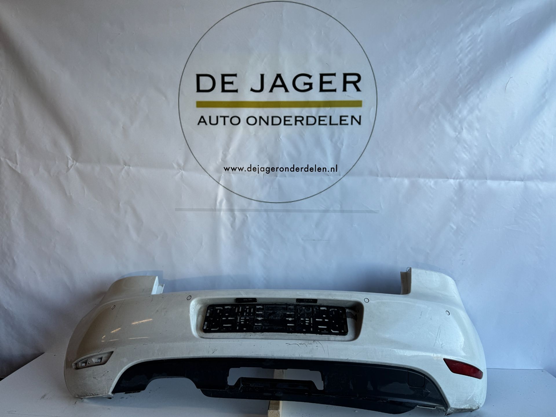 Pare-chocs arrière VW Golf 6, référence 5K6807421