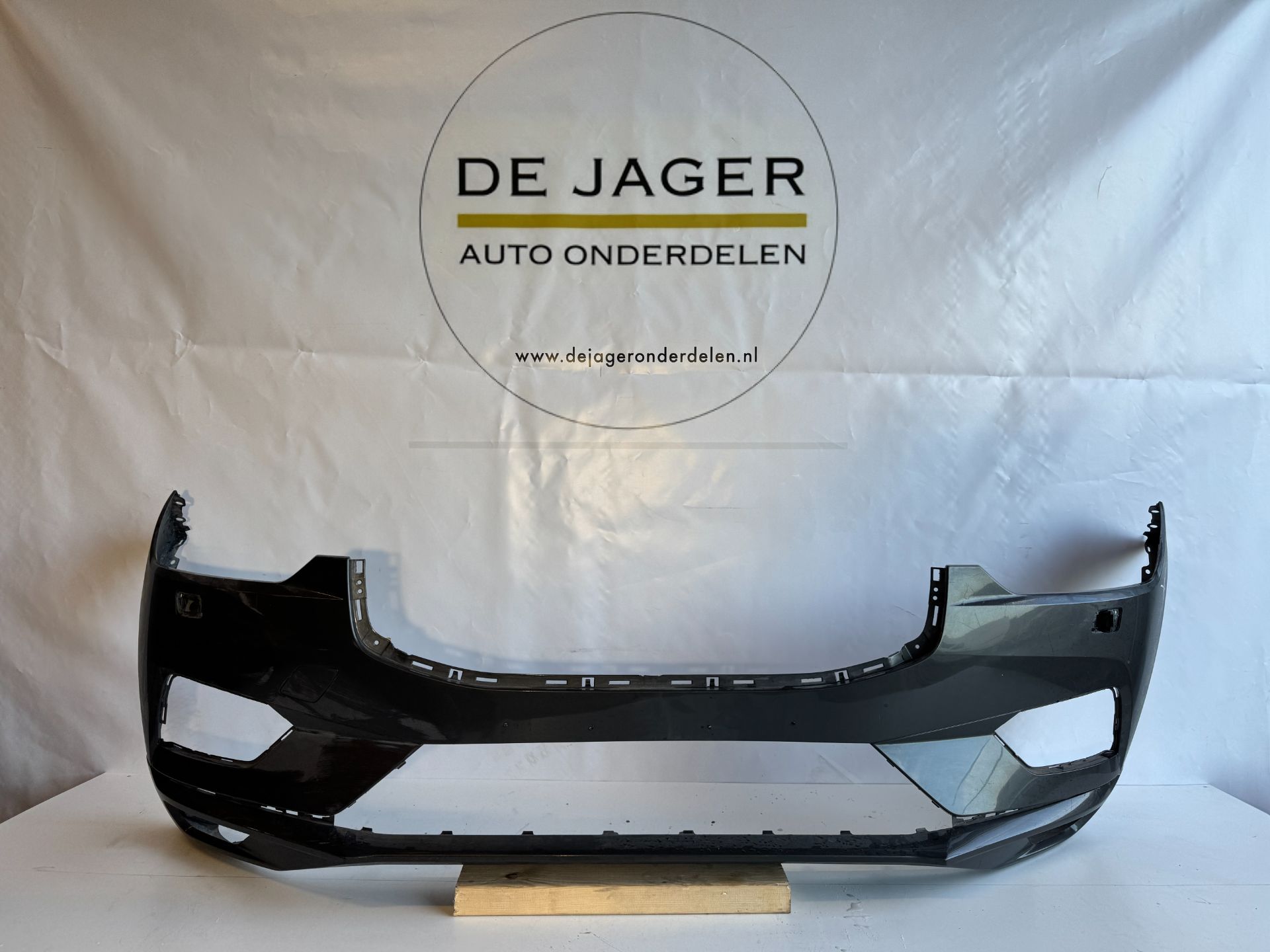 VOLVO XC60 II PARE-CHOCS AVANT PARE-CHOCS 31425160