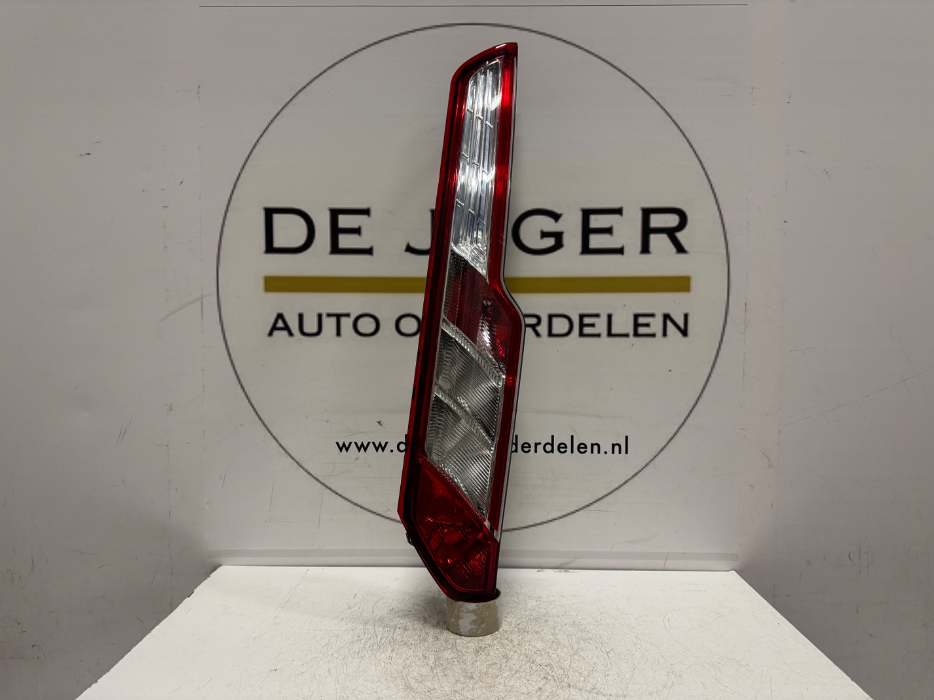 FORD TRANSIT CUSTOM ACHTERLICHT LINKS ACHTER BK2113405AJ