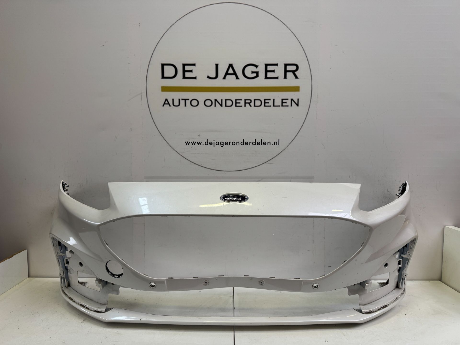 FORD KUGA III MK3 ST LINE VOORBUMPER BUMPER LV4B-17003-S