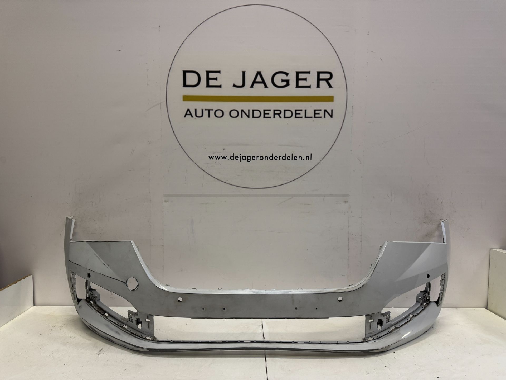 SKODA SCALA 657 VVOORBUMPER BUMPER 657807221