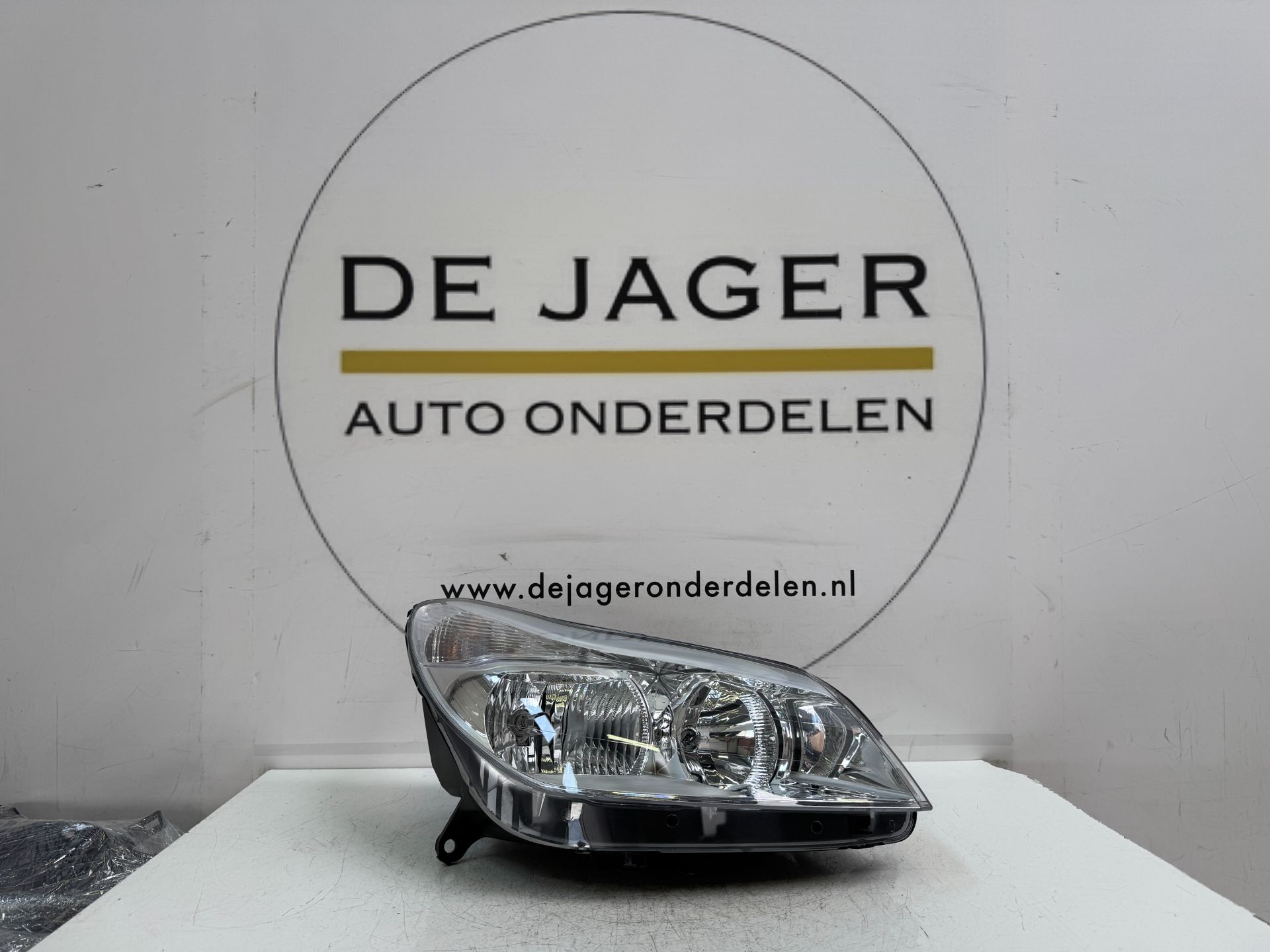 CITROEN C5 2 KOPLAMP RECHTS 9650055880