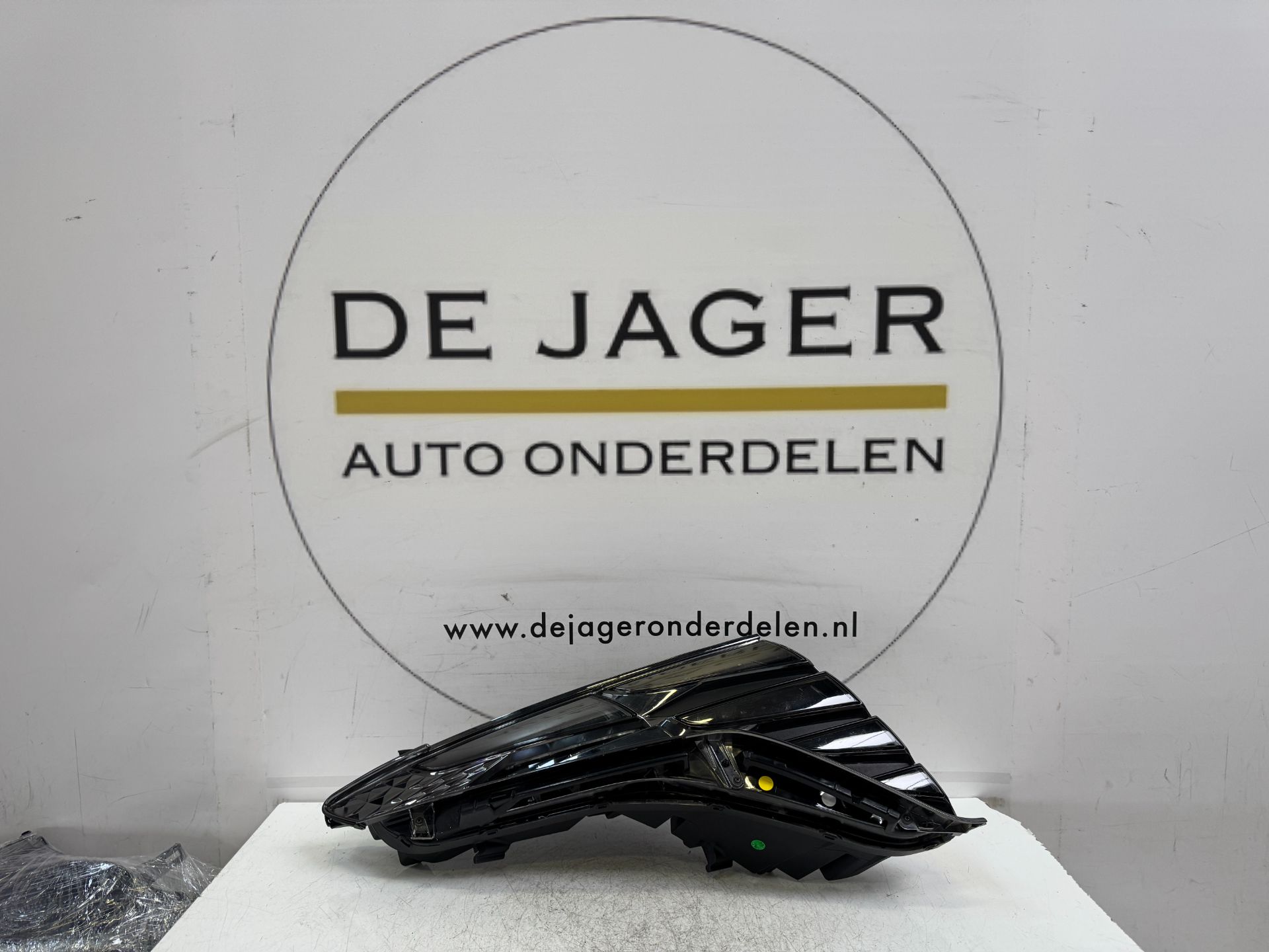 HYUNDAI TUCSON DAGRIJVERLICHTING RECHTS 92208N7100