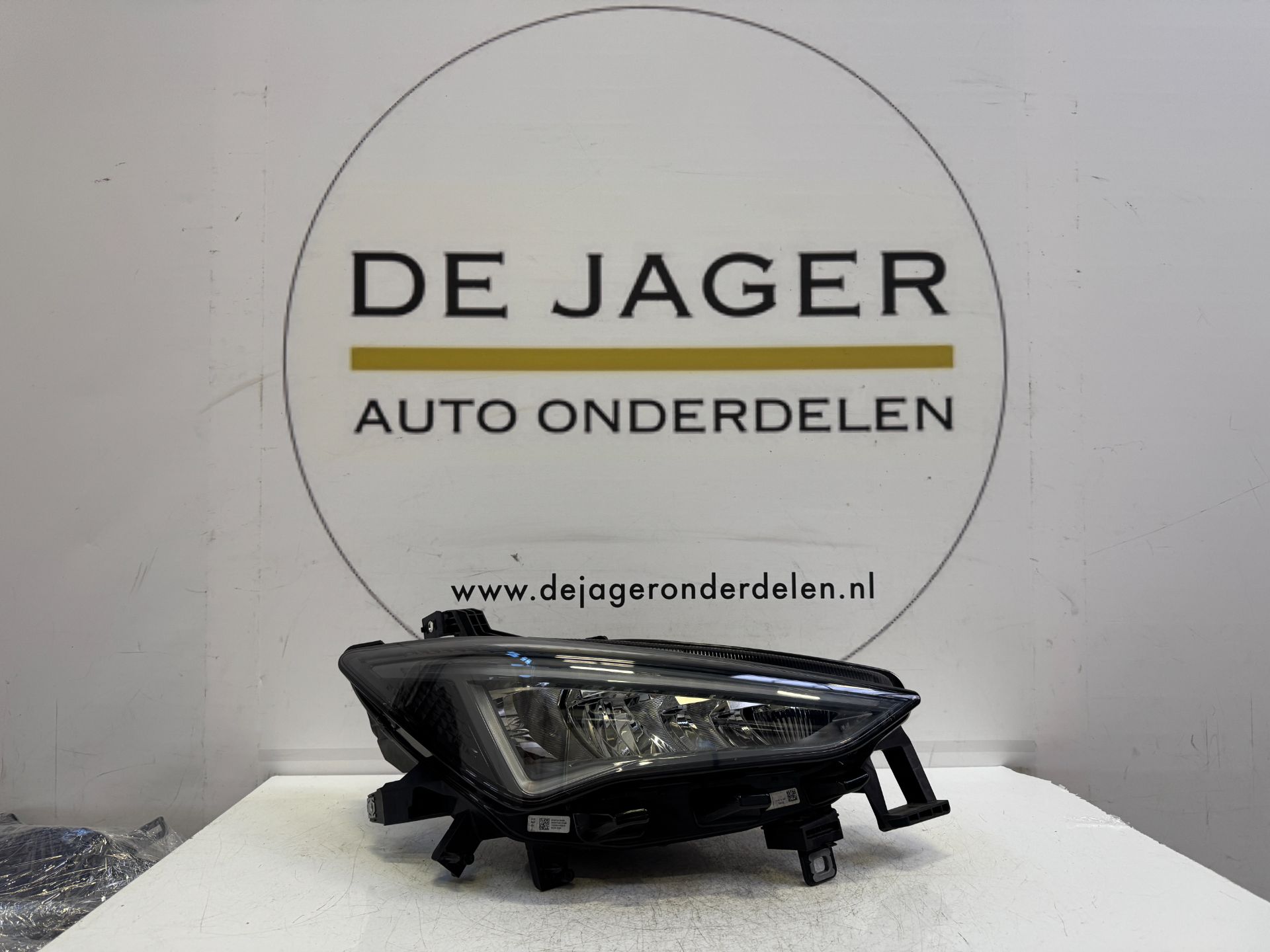 Cupra Born 10F LED-Scheinwerfer rechts 10F941008K