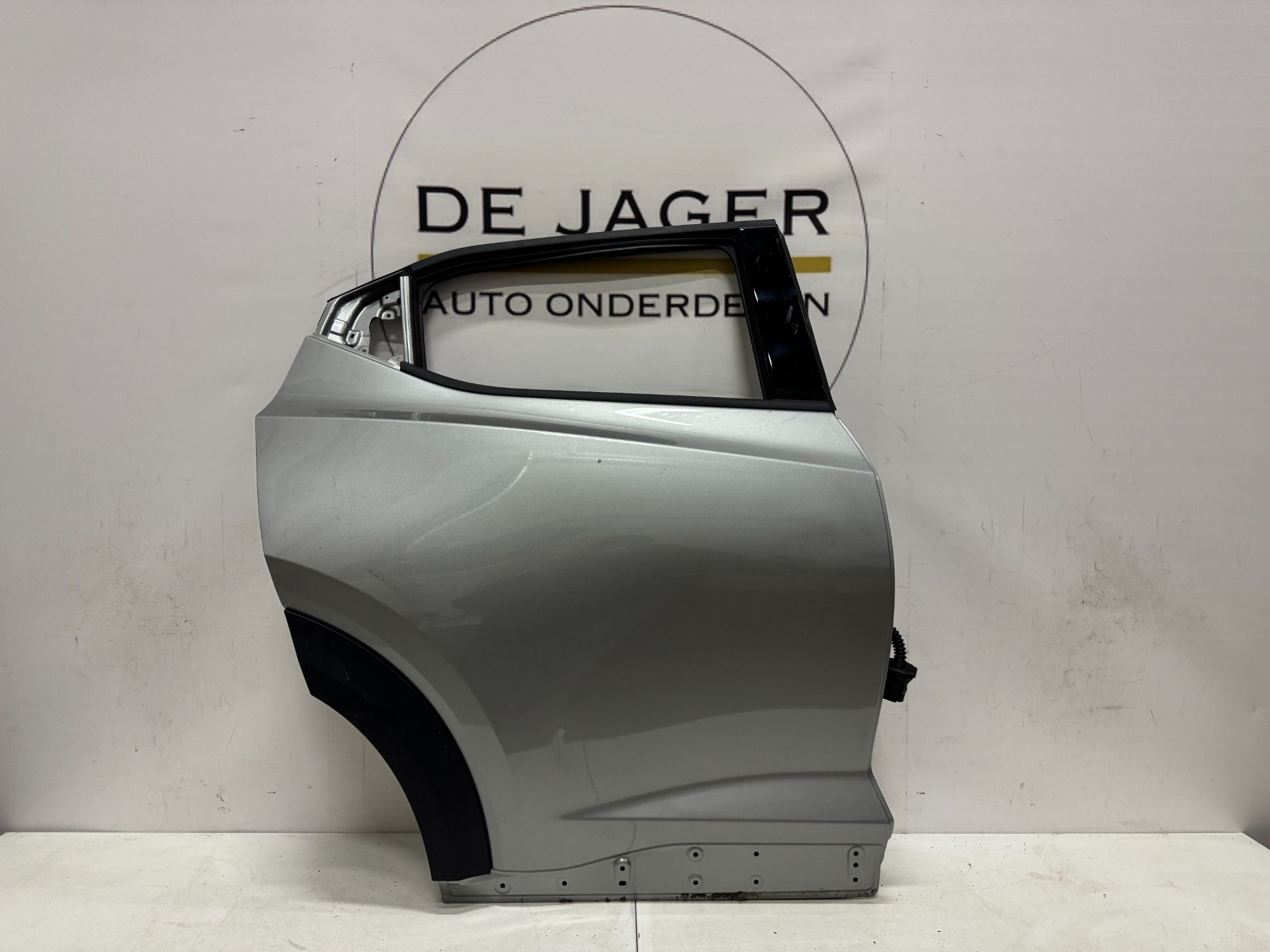 NISSAN JUKE F16 DEUR PORTIER RECHTS ACHTER H21006PAMA