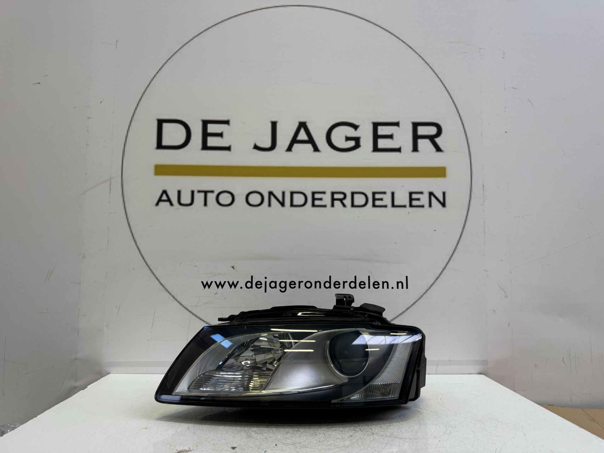 AUDI A5 S5 XENON LED KOPLAMP LINKS 8T0941003AA