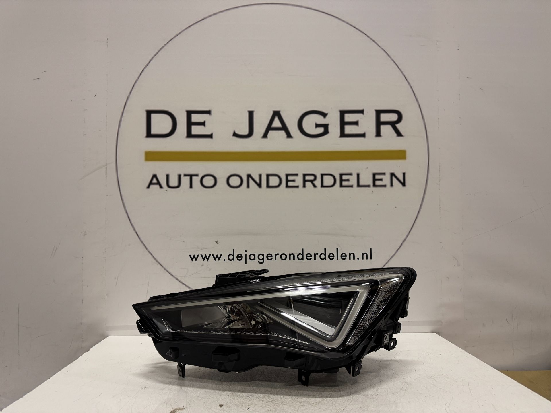 SEAT CUPRA FORMENTOR VOLL-LED-SCHEINWERFER 5FG941007F KOMPLETT