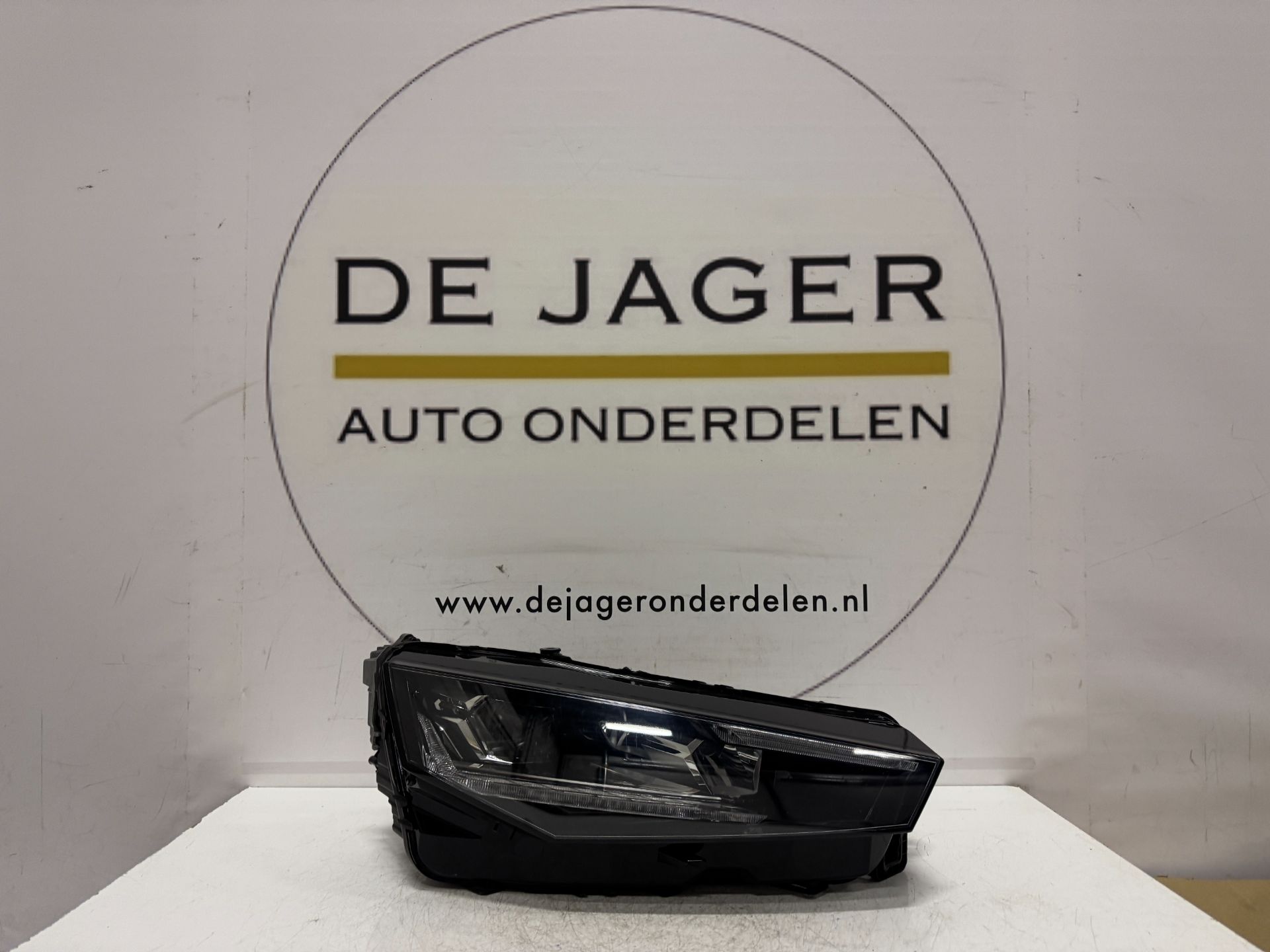 SKODA SCALA FACELIFT LED HEADLIGHT RIGHT 655941016A