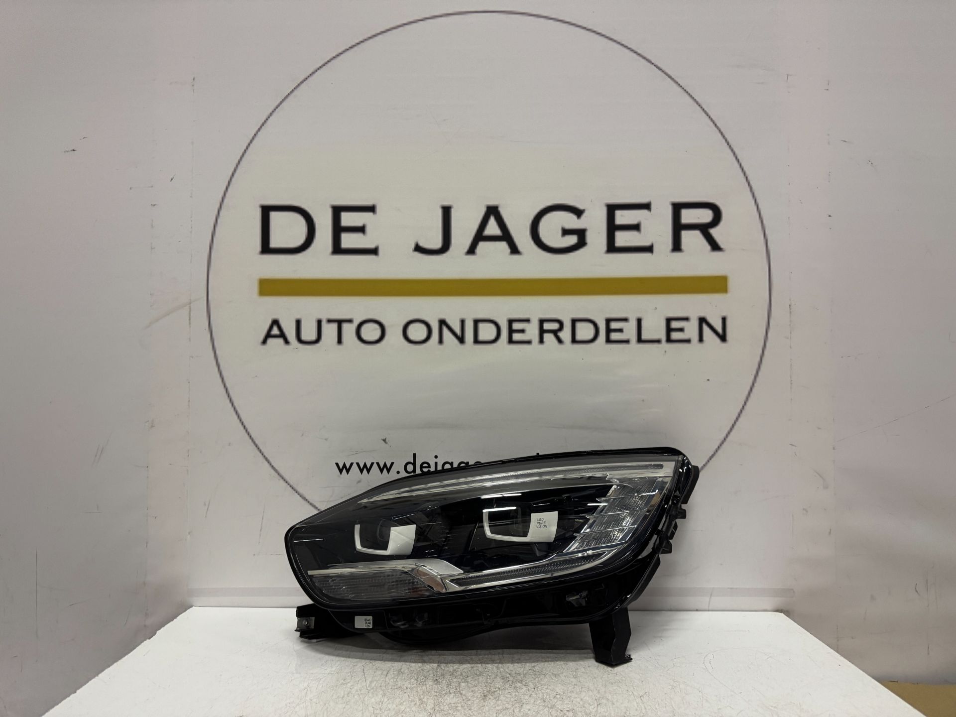RENAULT SCENIC 4 KOPLAMP VOL LED 260609501R LINKS