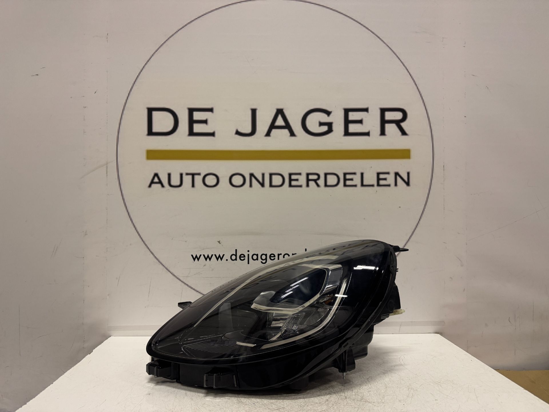 FORD PUMA II FULL LED KOPLAMP L1TB-13E015-EK LINKS 2019-