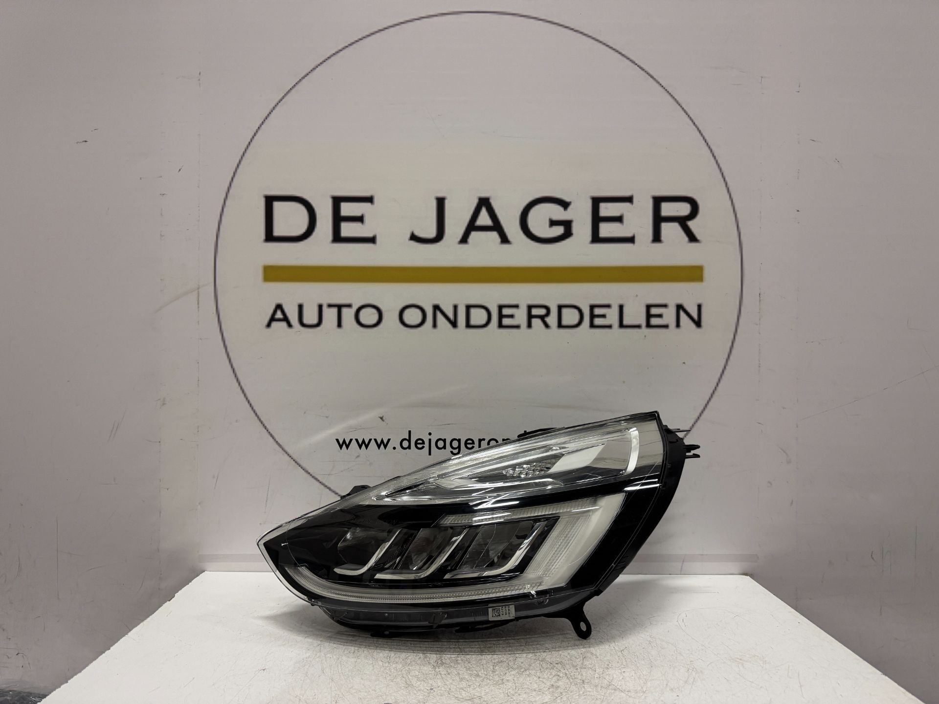 RENAULT CLIO IV KOPFLEUCHTE FACELIFT PURE LED VISION 260605046R