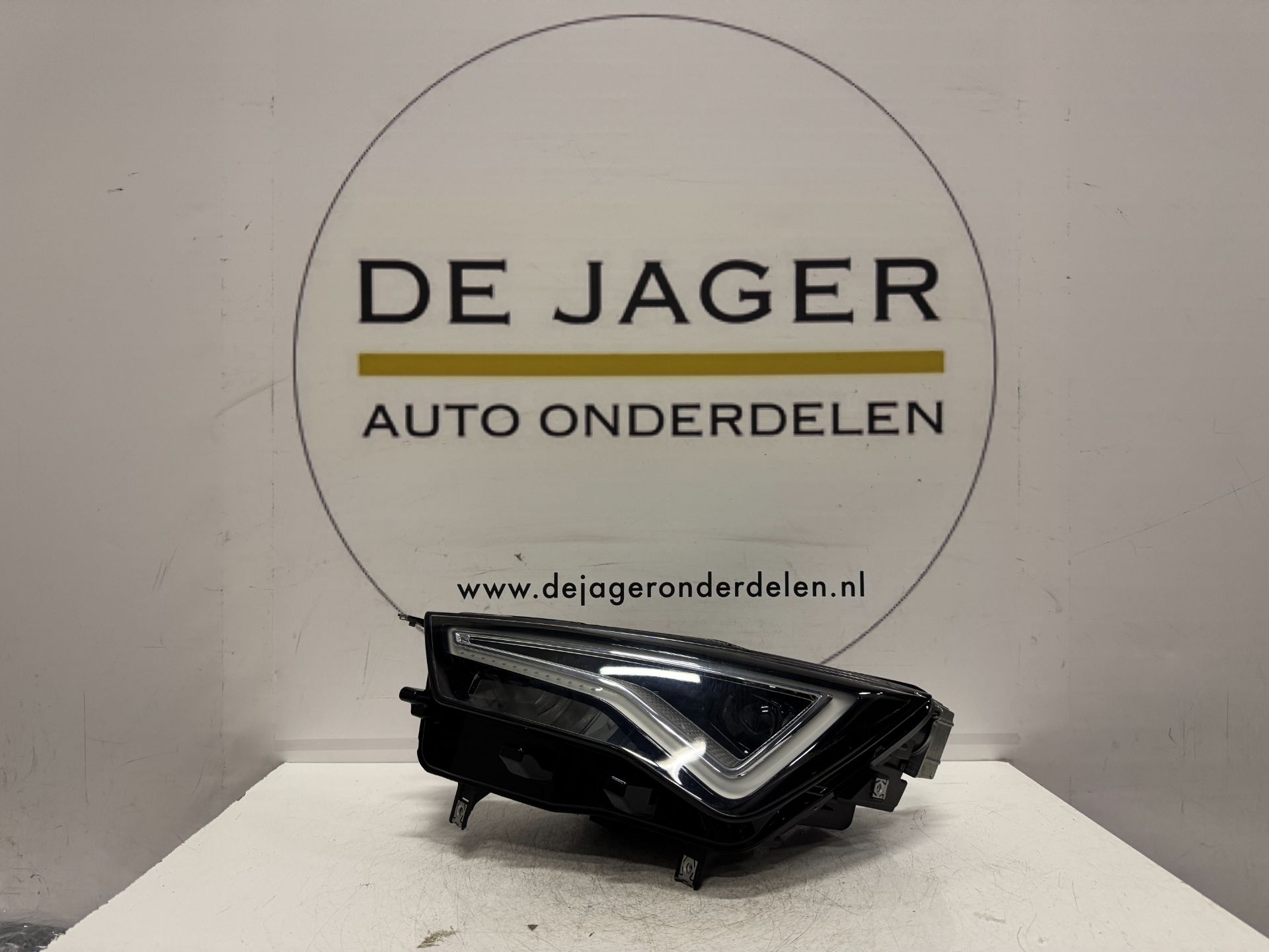 SEAT ATECA FACELIFT VOL LED KOPLAMP LINKS 576941031B 2020-