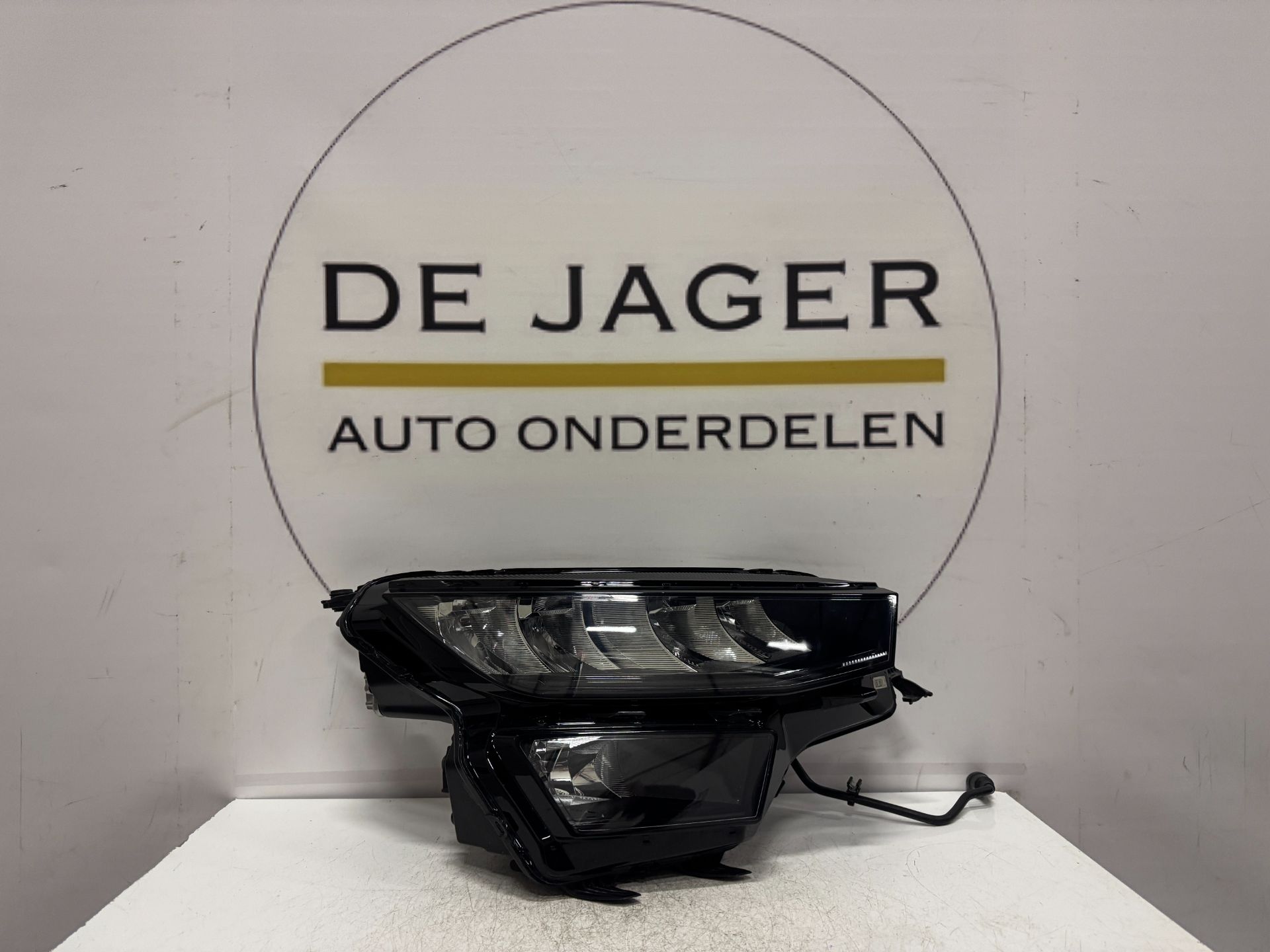 SKODA KODIAQ LED-SCHEINWERFER RECHTS 566941010