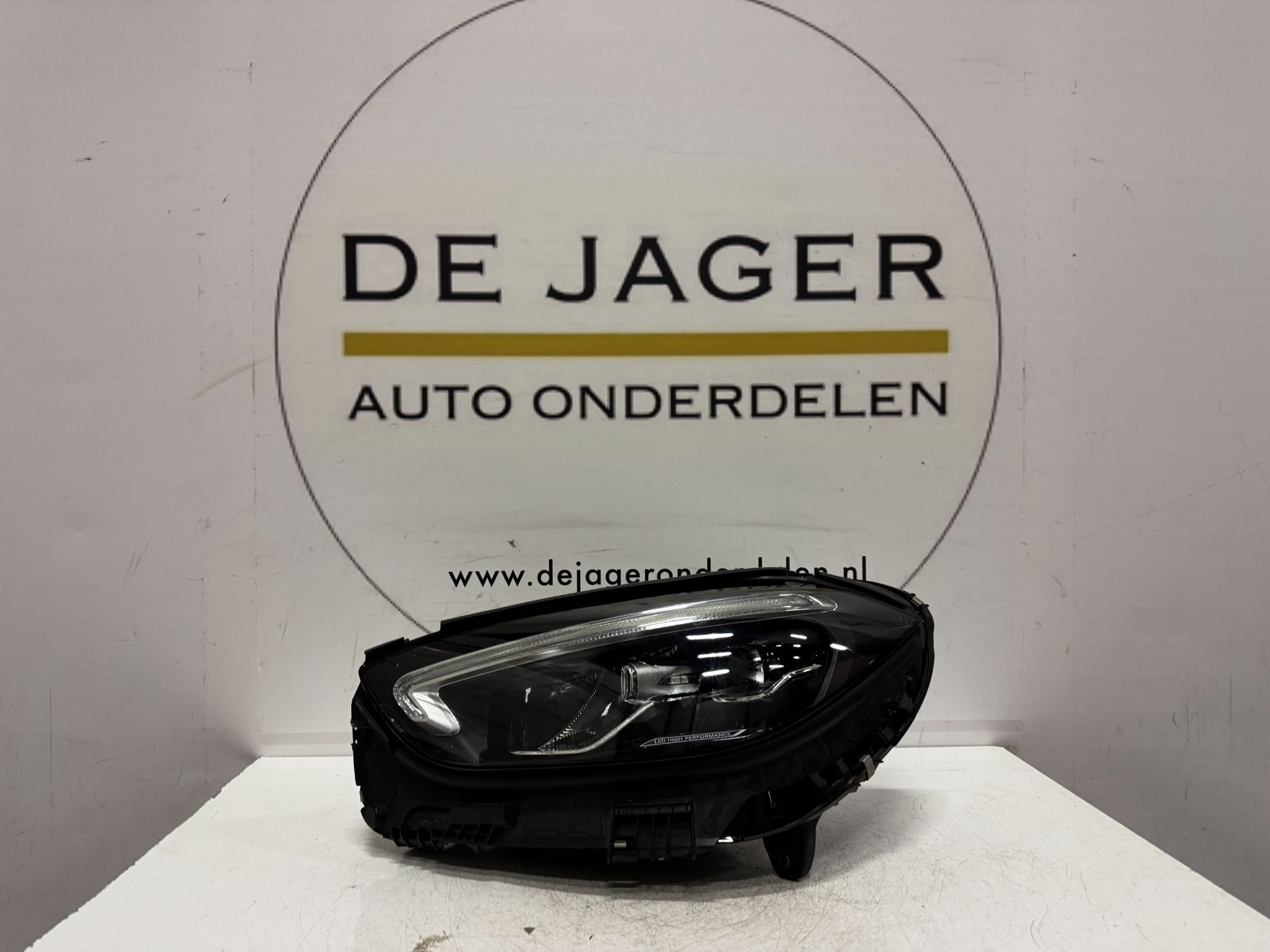 MERCEDES W206 C KLASSE LED HP KOPLAMP LINKS A2069063903