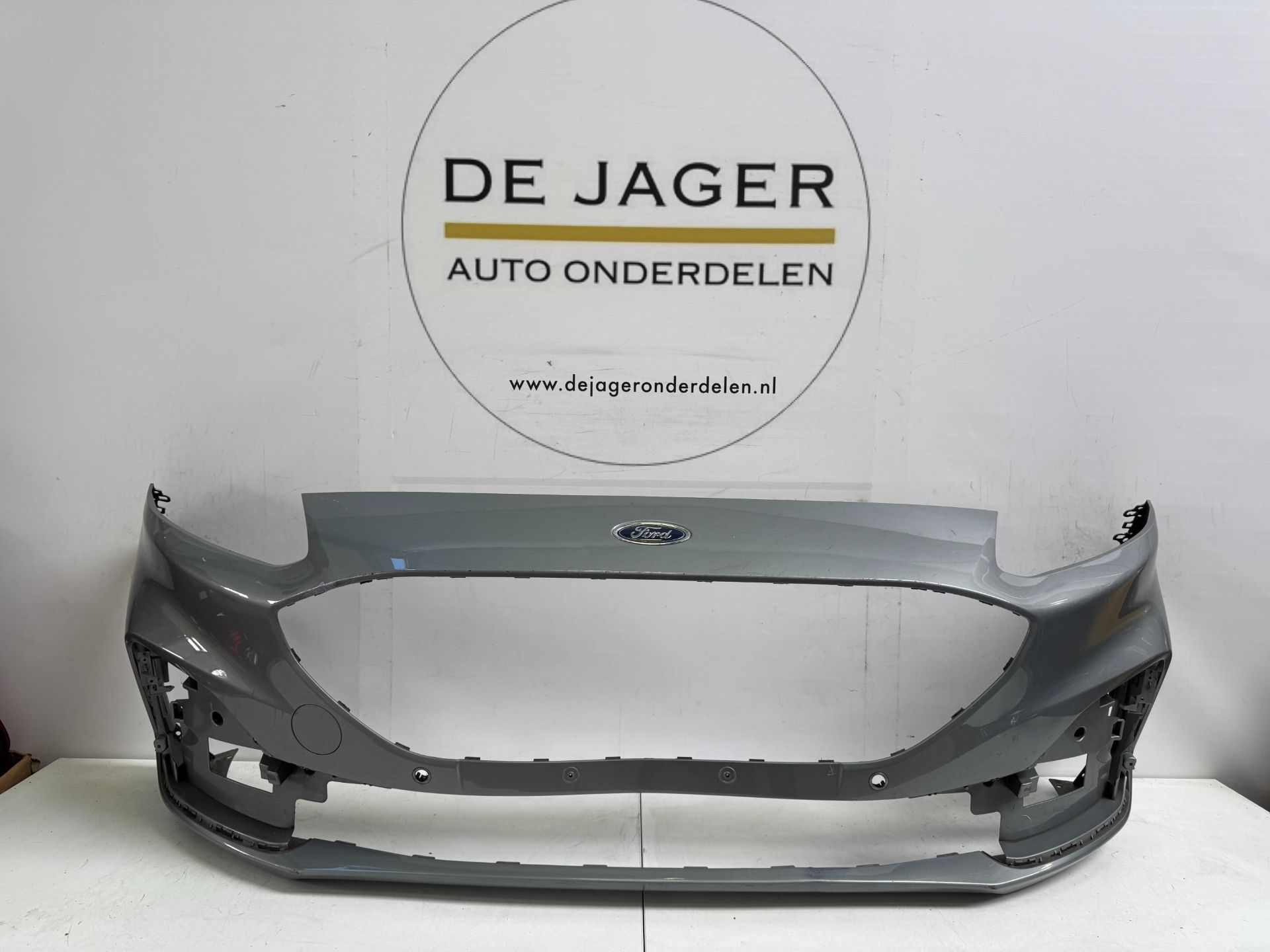 FORD KUGA III MK3 ST LINE VOORBUMPER BUMPER LV4B-17003-S