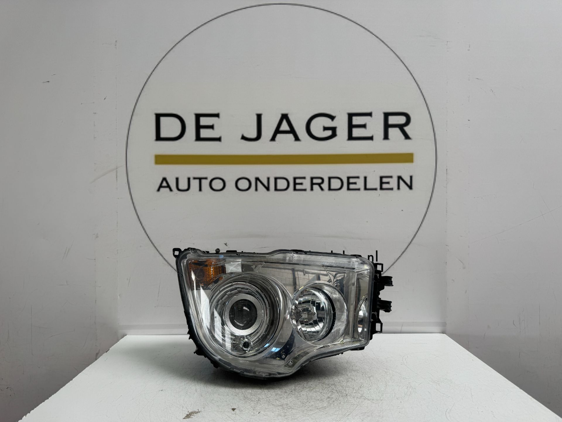 COMPLEET MERCEDES ACTROS XENON KOPLAMP RECHTS A9618207761