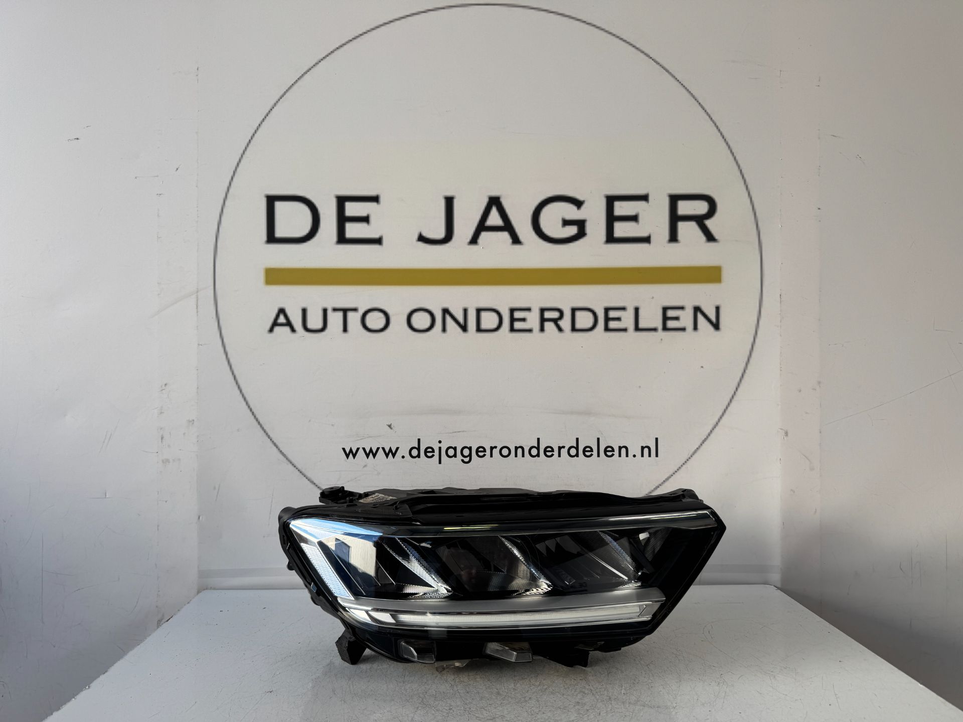 VW T-ROC Facelift LED-Frontleuchte rechts 2GA941006F