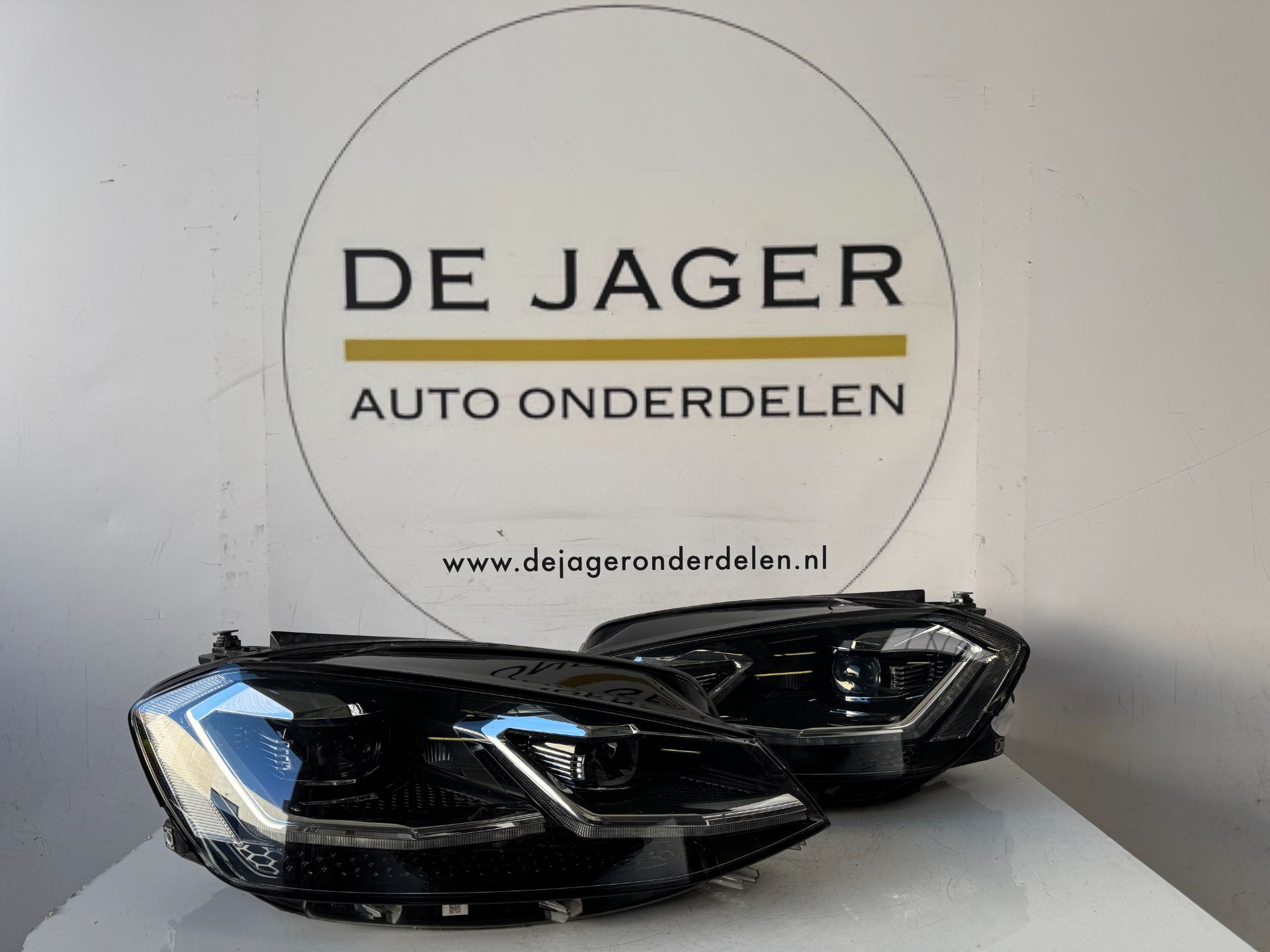VW GOLF 7 7,5 FACELIFT KOPLAMPEN SET 5G1941036C 5G1941035C