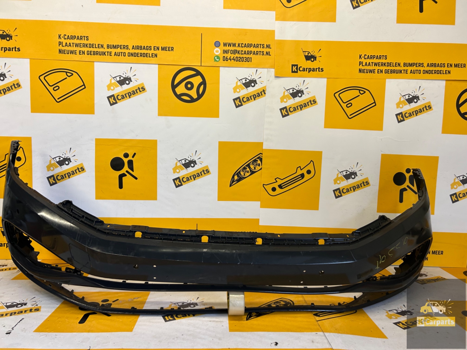VW Passat B8 3G R-Line Front Bumper 4PDC 3G0807221E