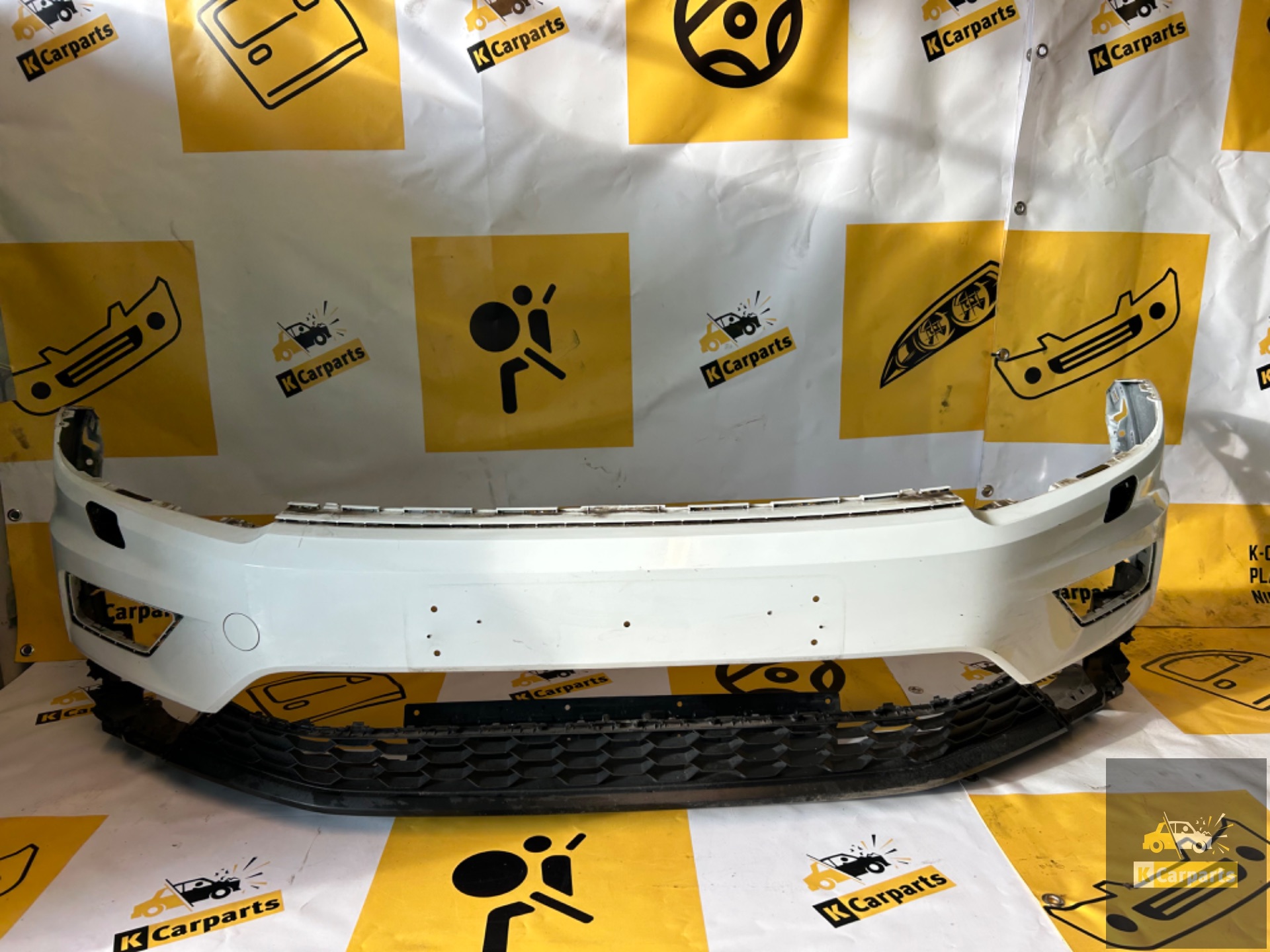Frontstoßstange Volkswagen Tiguan PDC ORIGINAL 5NA807221