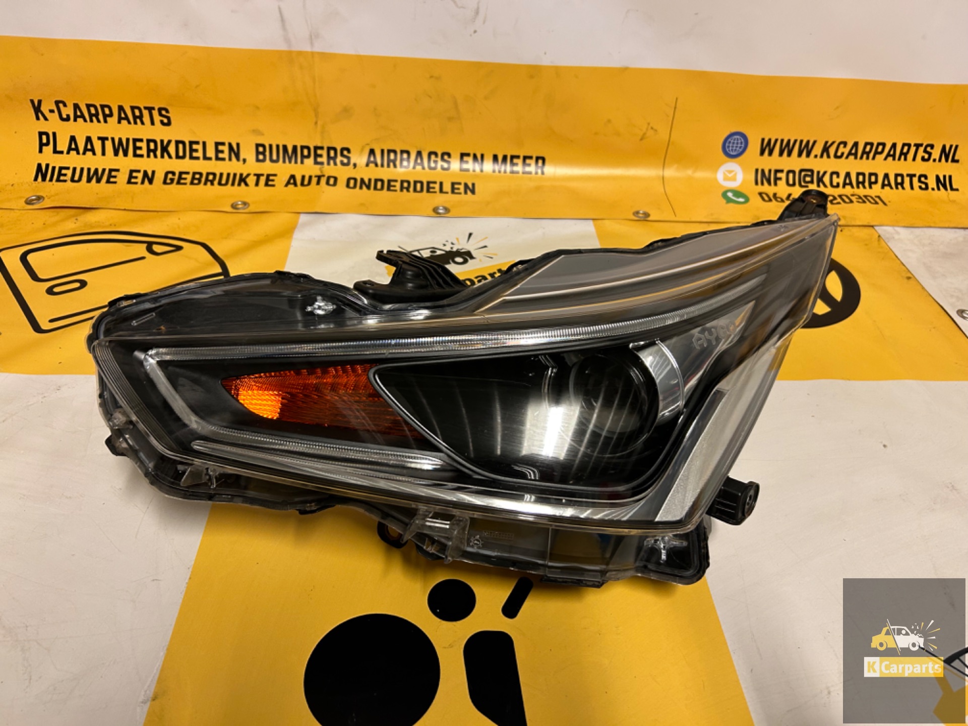 Toyota Aygo Facelift Linker Frontscheinwerfer 17-2023 Original