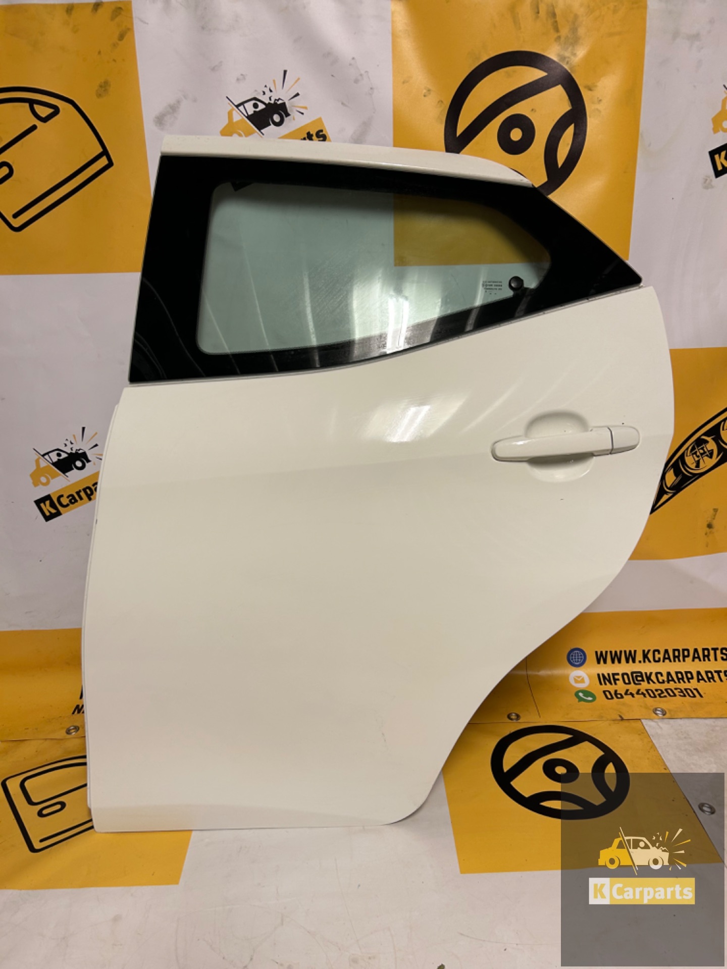 Porte Toyota Aygo porte arrière gauche 2014-2021