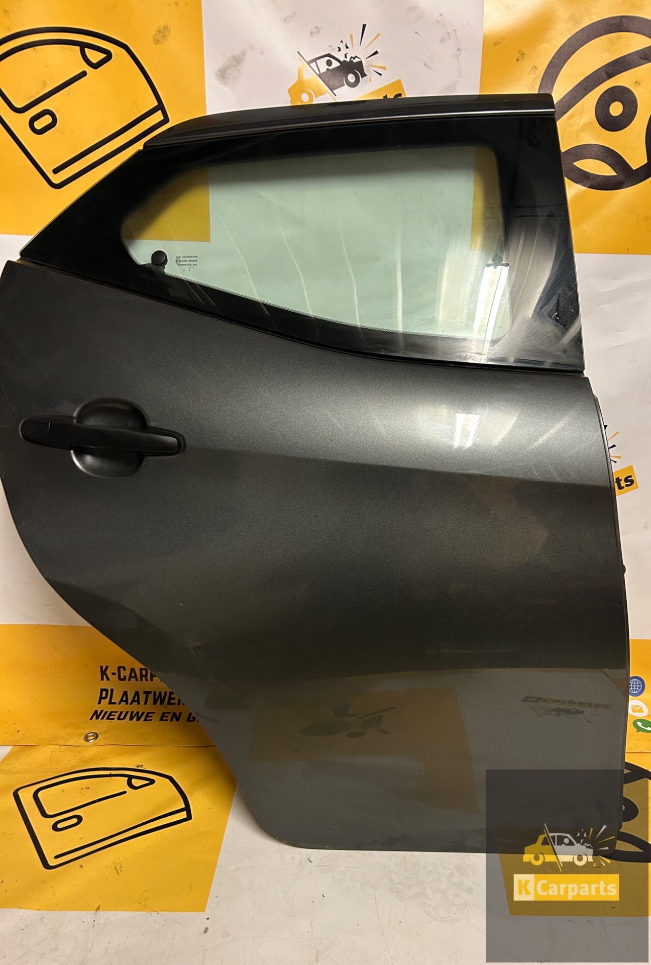 Porte Toyota Aygo Juste derrière la porte Kwd 1G3 Anthracite