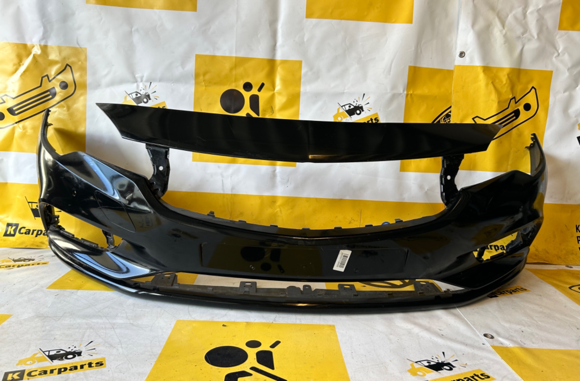 Opel Astra K Facelift Voorbumper 4x PDC 3913049 bumper