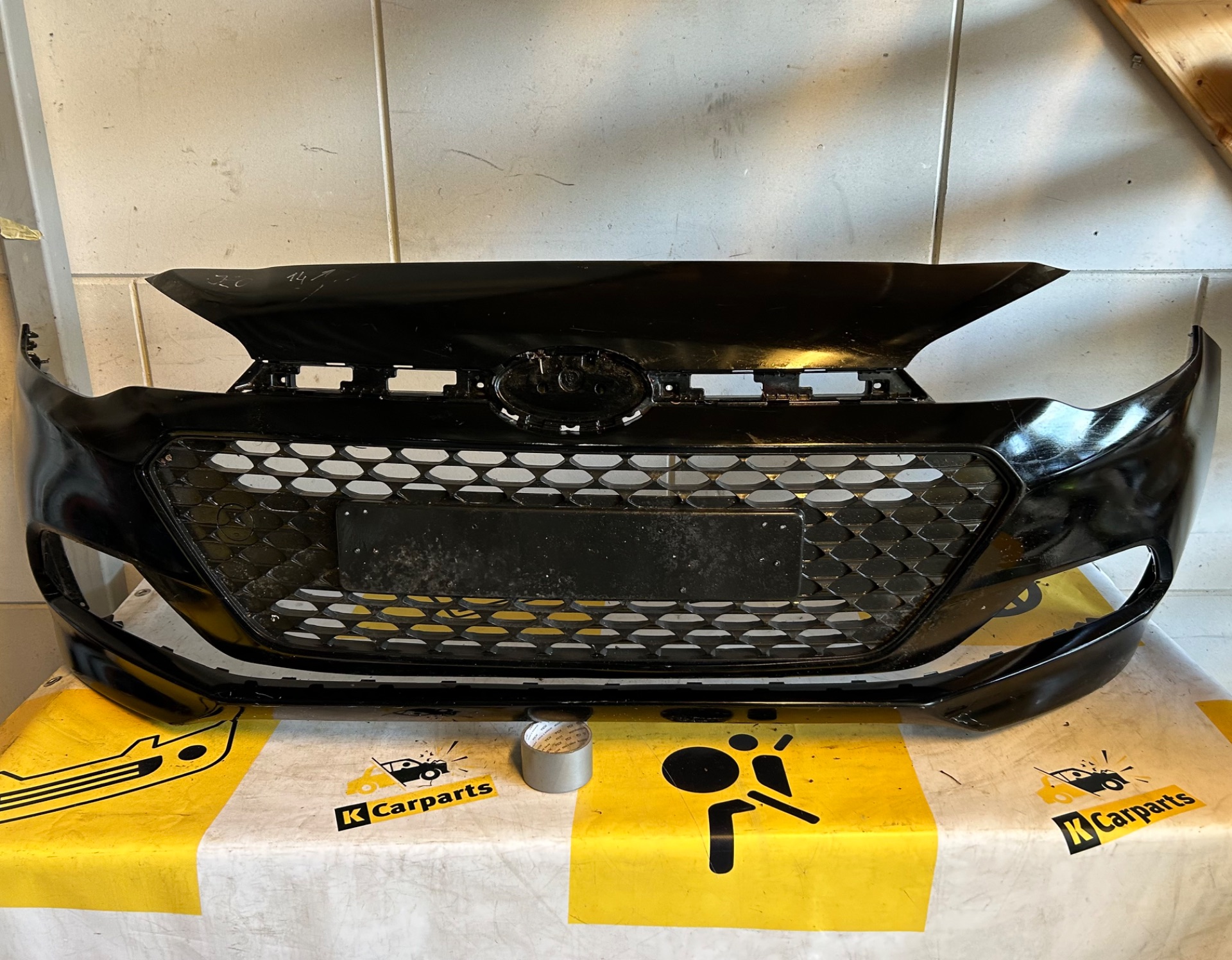 Bumper Hyundai I20 Facelift 17/24 origineel Voorbumper