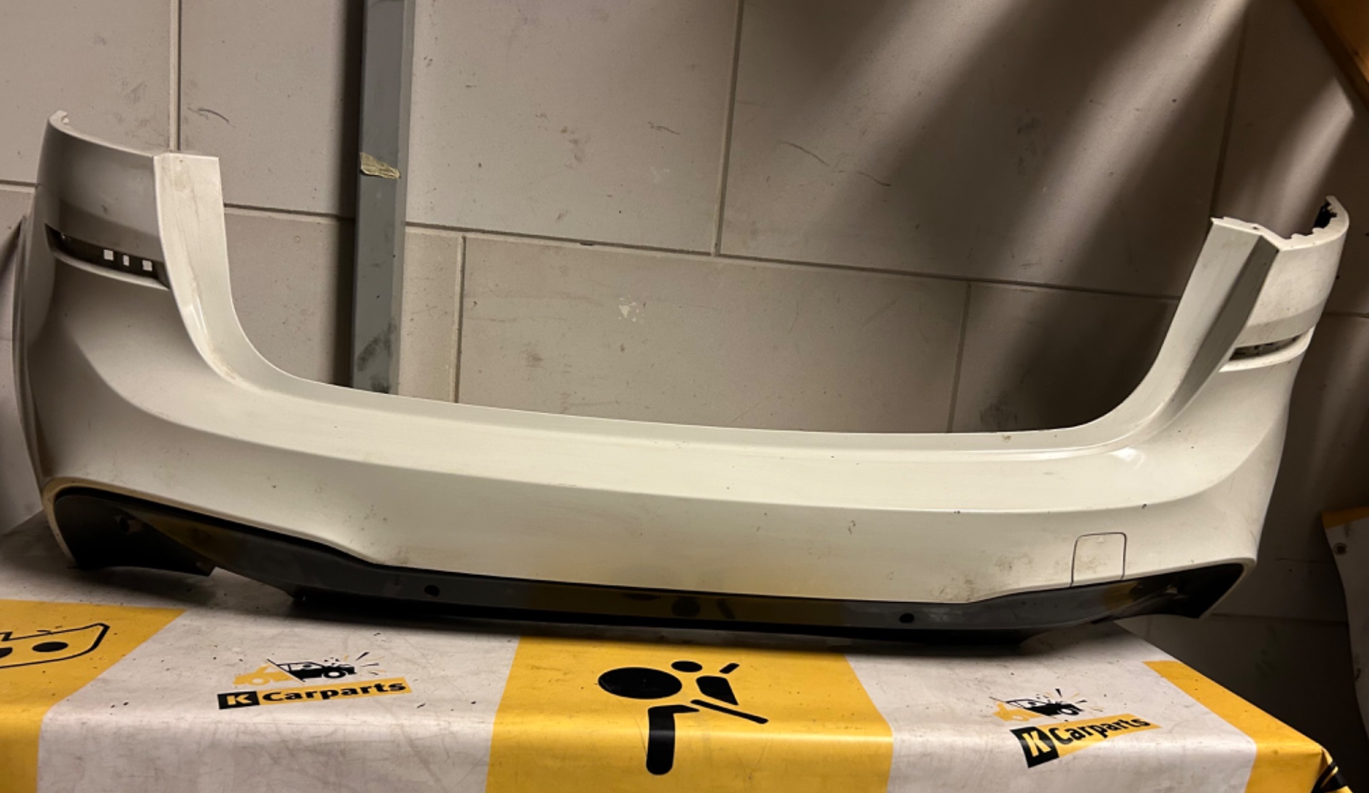 Bumper BMW F46 2 SERIE M ACHTERBUMPER 4xPDC 51128075379