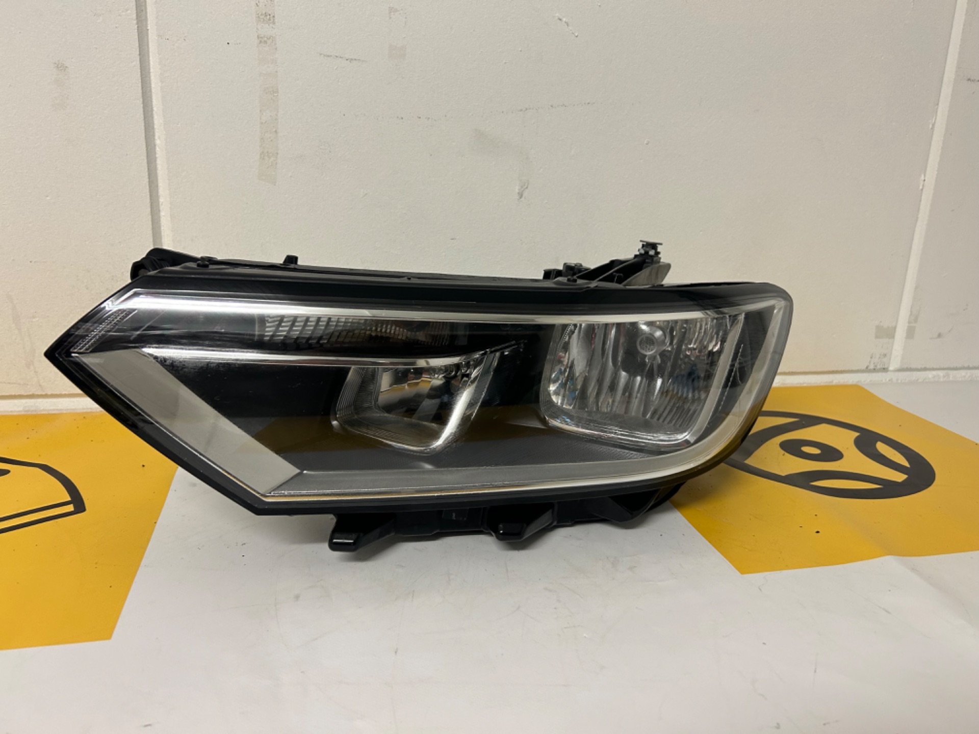 Koplamp Volkswagen Passat B8 3G Halogeen Links 3G1941005C