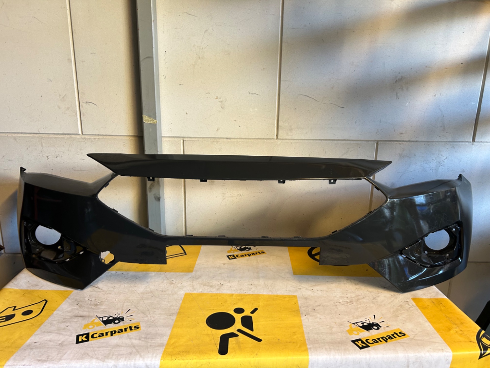 Seat Tarraco Frontstoßstange 5FJ807221 Originalstoßstange