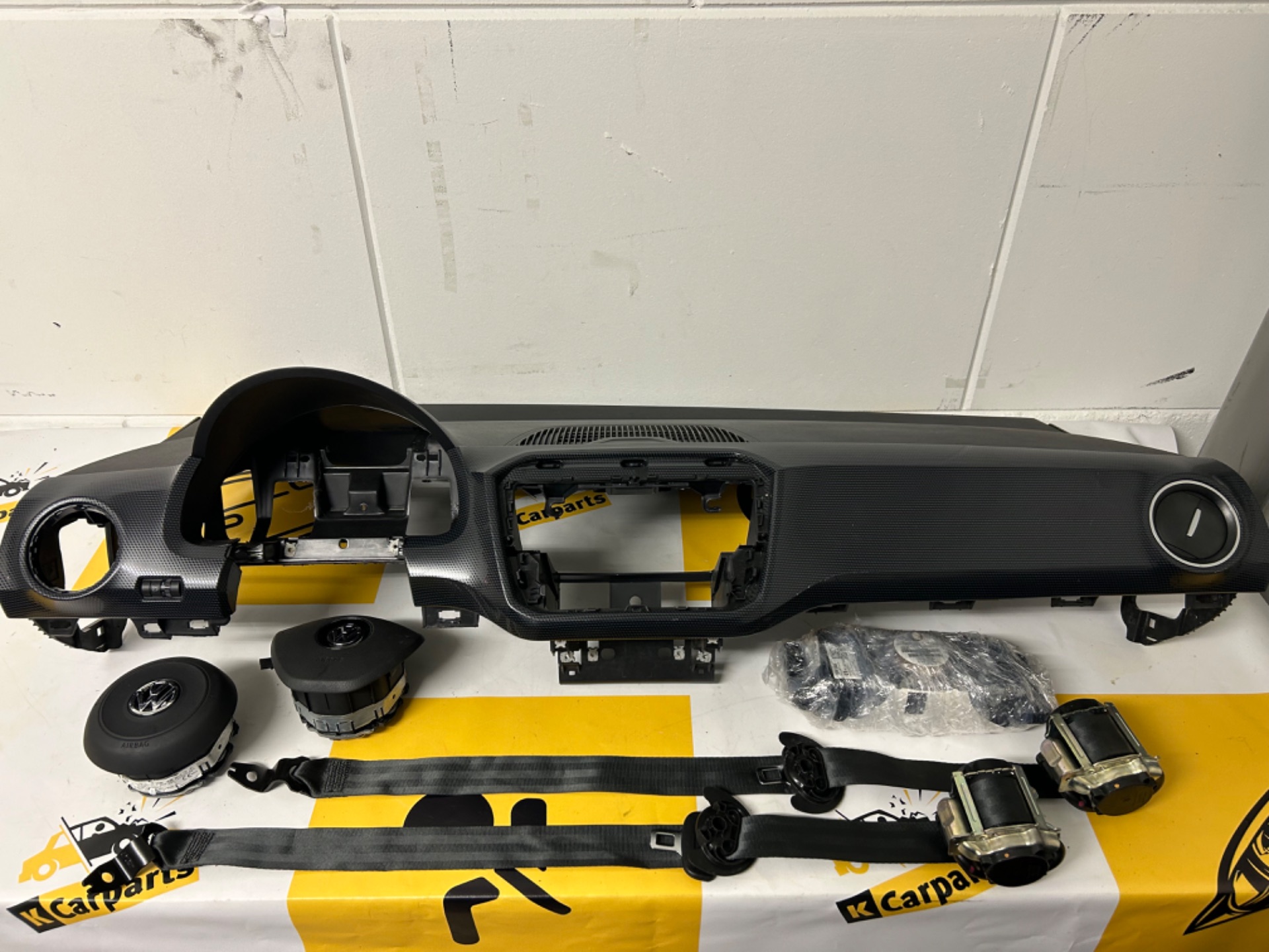 Airbagset Volkswagen UP + DASHBOARD, Facelift airbag set