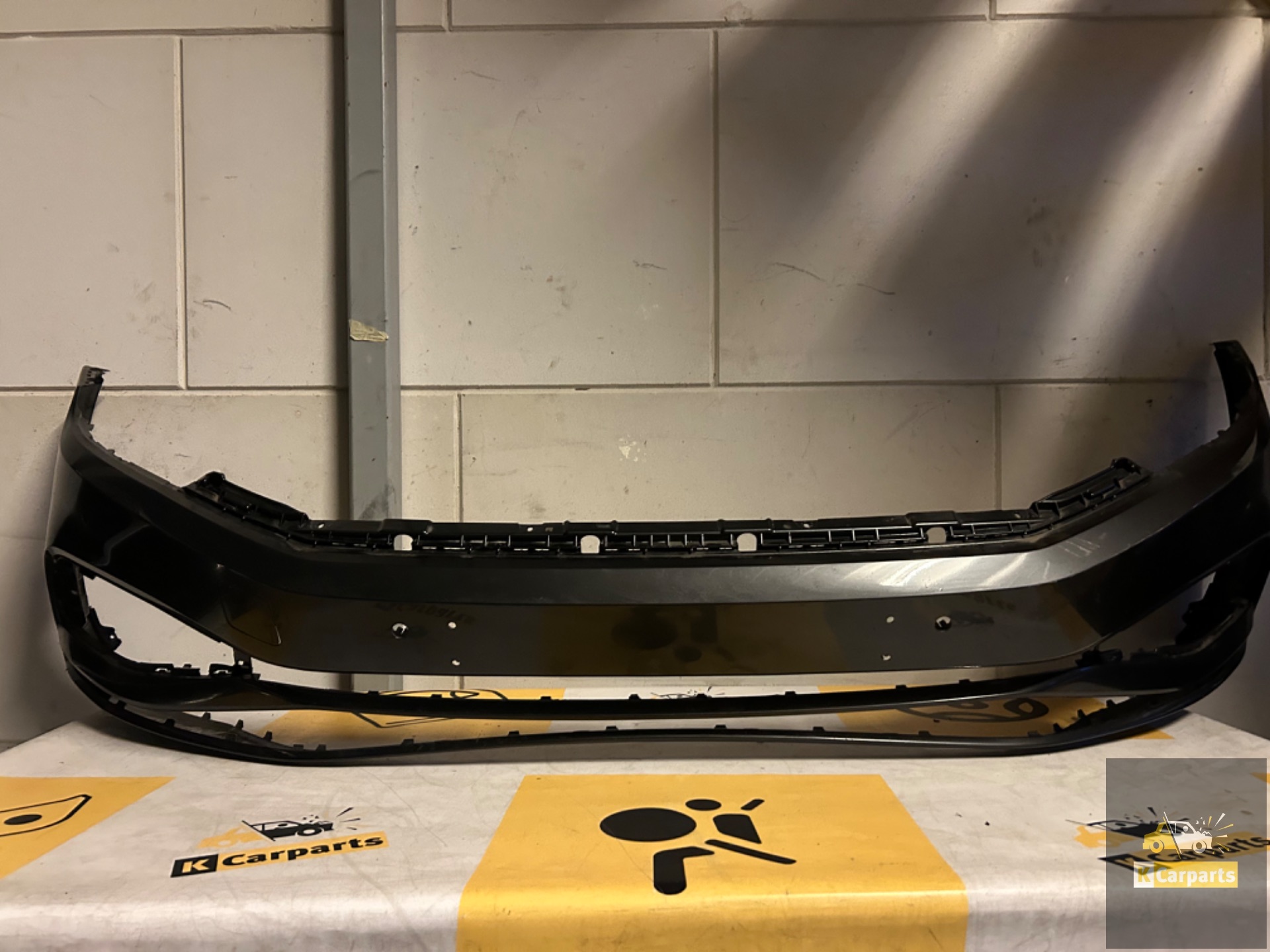 VW Passat B8 3G R-Line Front Bumper 4PDC 3G0807221E