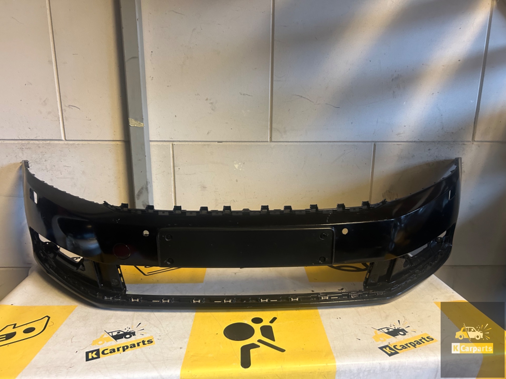Volkswagen Passat B7 3AA Front Bumper 6PDC KLS 3AA807221