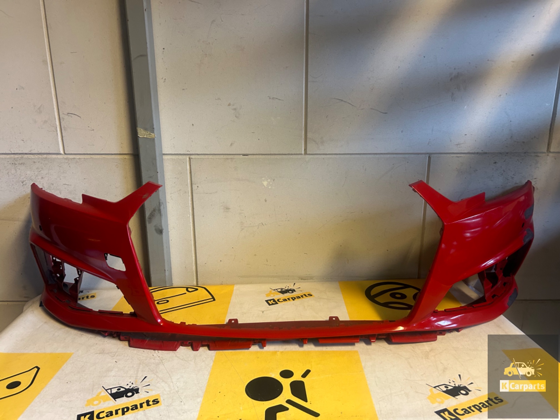 Voorbumper Audi A4 S4 8W S-Line bumper PDC 8W0807437AB