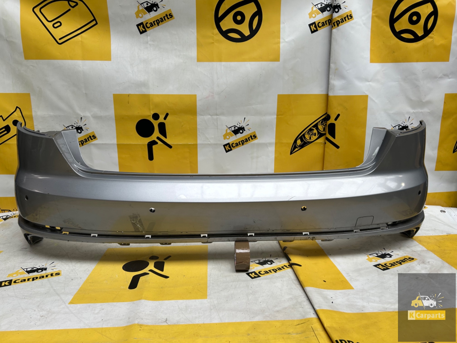 Audi A4 s4 B9 8W s-line achterbumper sedan 8W5807511J bumper