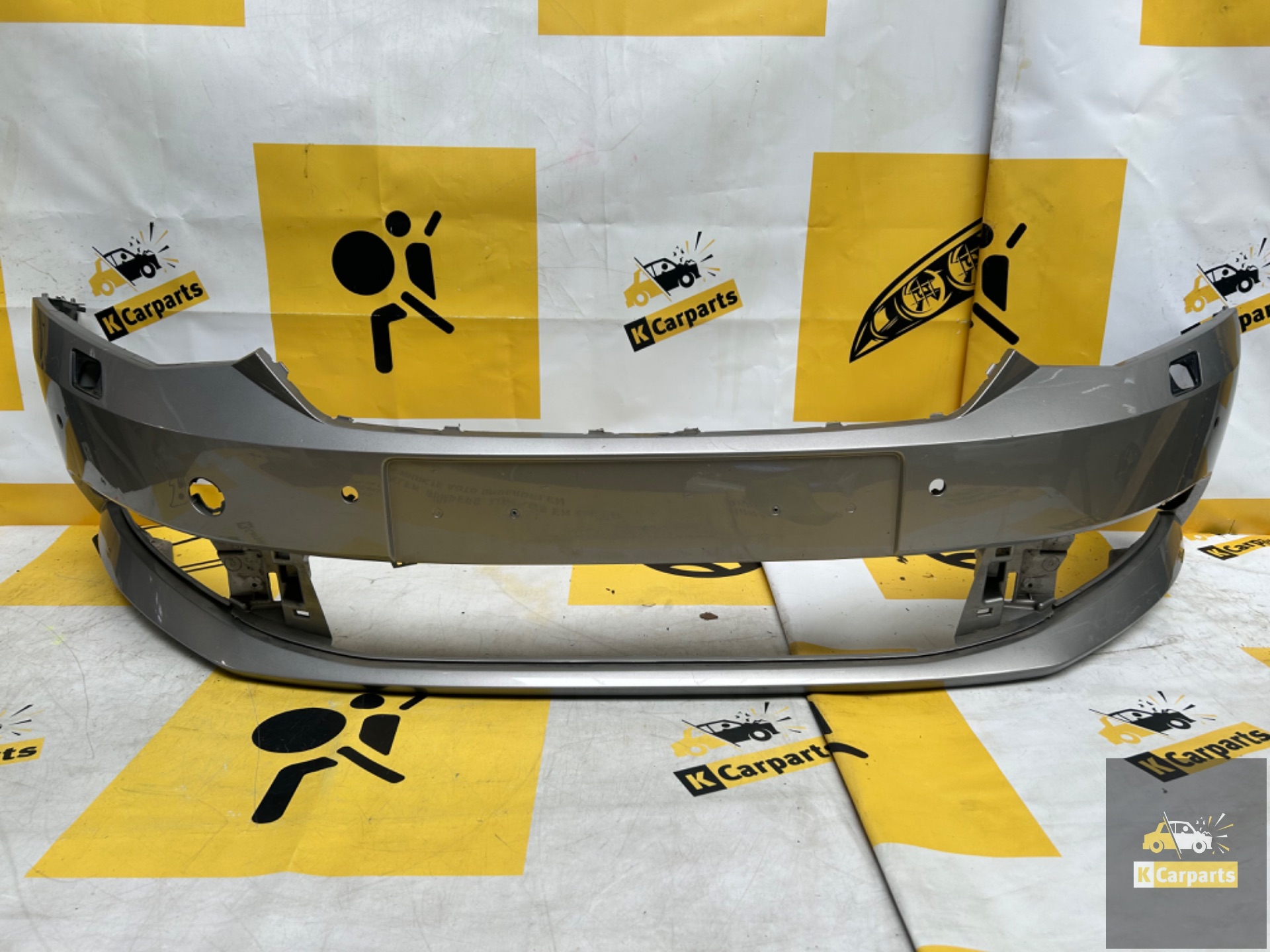 voorbumper Skoda Fabia III 2014-2018 bumper 6V0807221