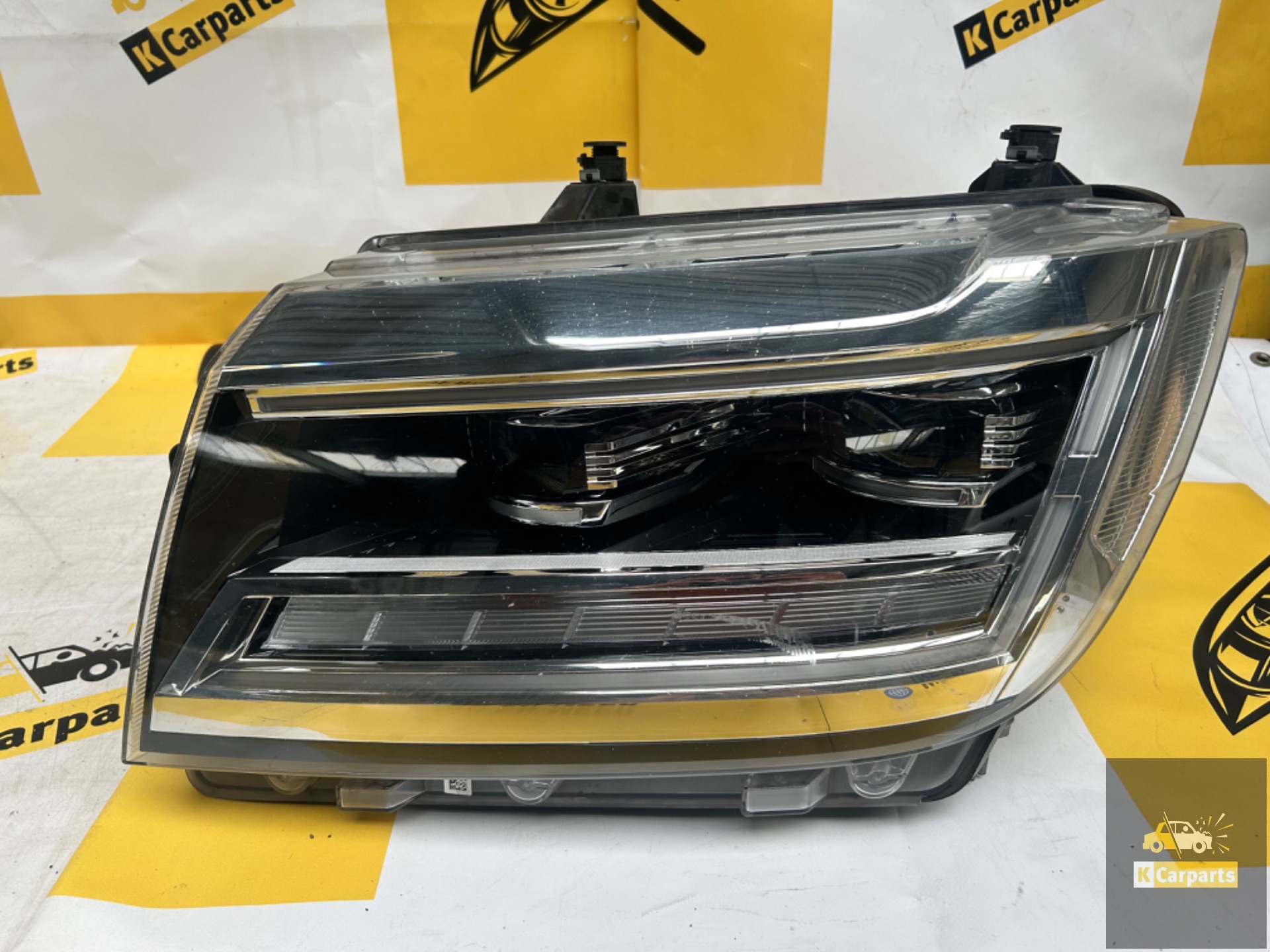 Volkswagen Crafter 7C phare gauche 7C1941035C original