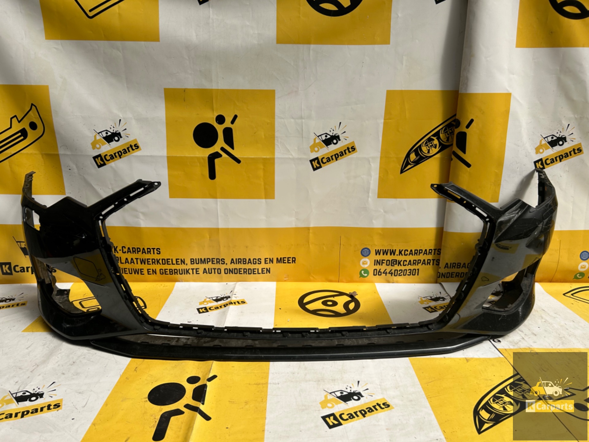 Audi A6 C8 4K voorbumper PDC KLS Origineel 4K0807437 Bumper